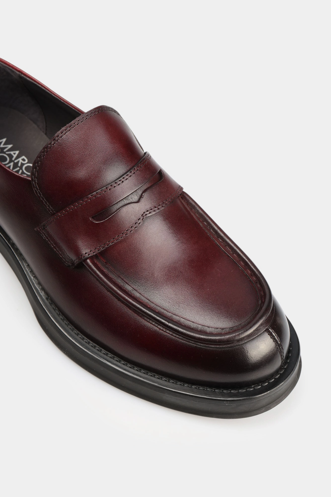 MCM040_02K Лоферы Marc Cony Бордовый