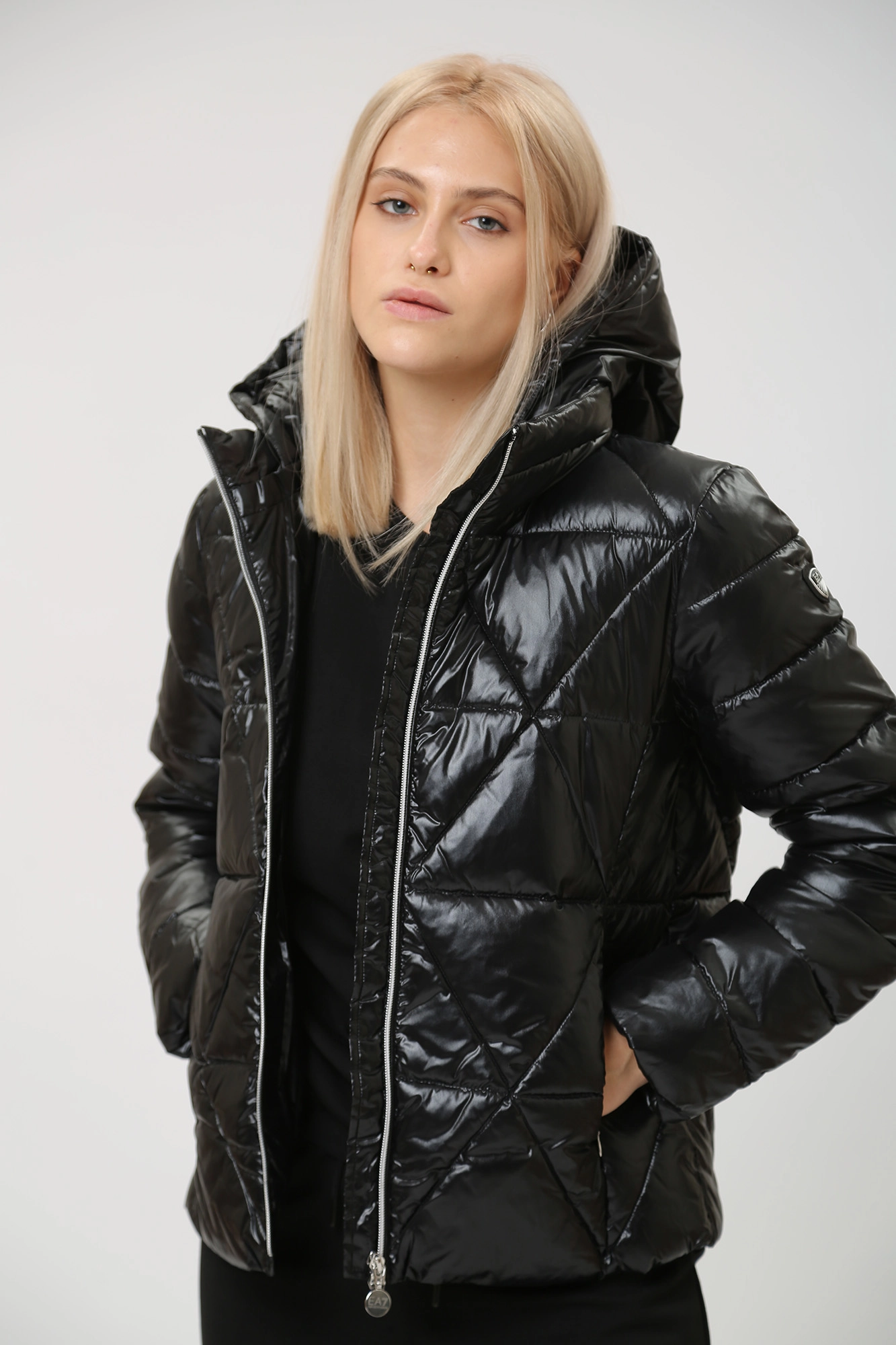 6RTB10_TN5LZ куртка пуховая ea7 