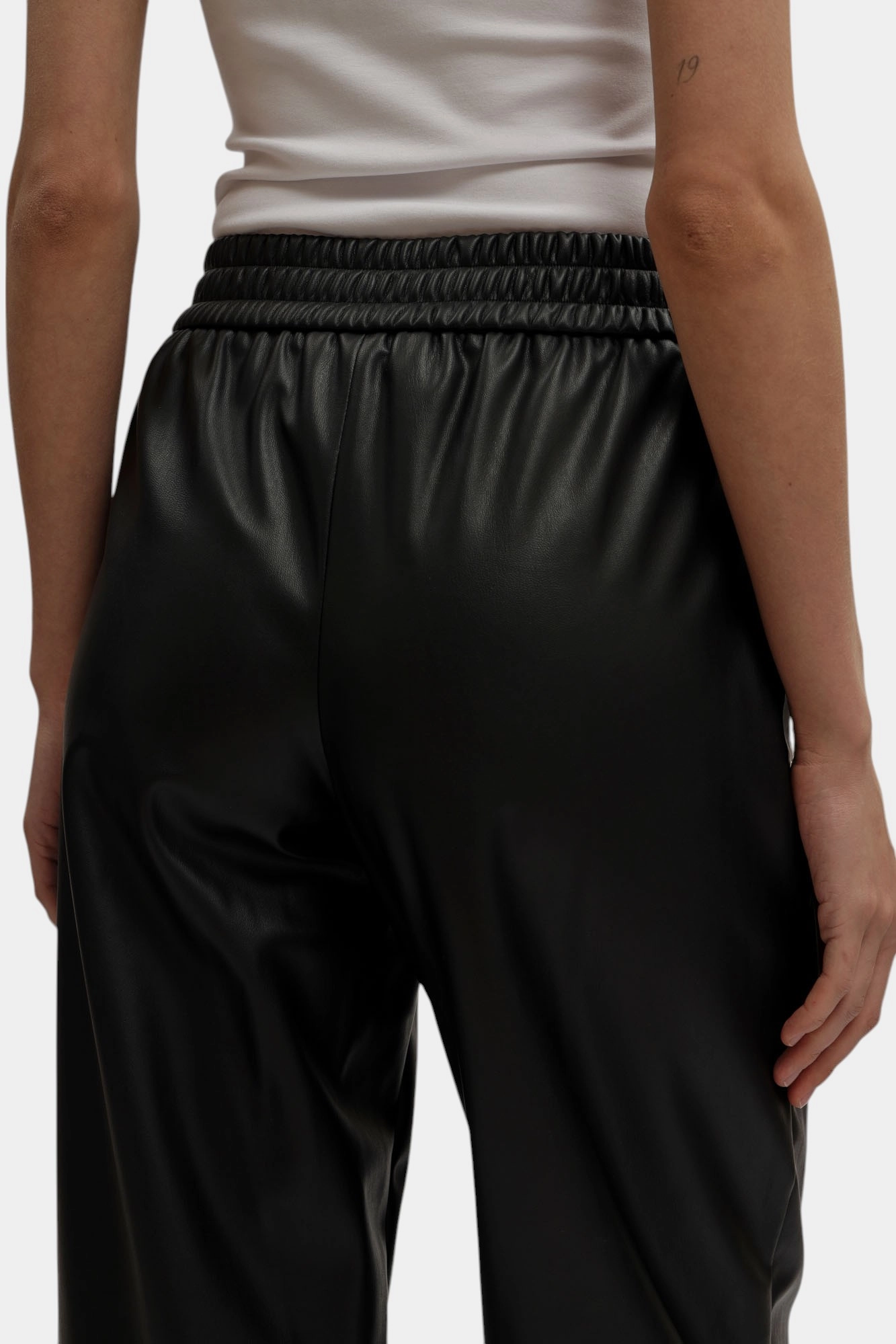 XW000681_AF16106 брюки armani exchange 