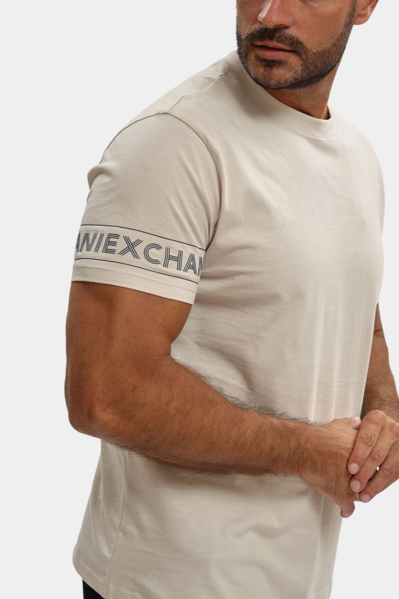 XM001437_AF10356 Футболка Armani Exchange Бежевый