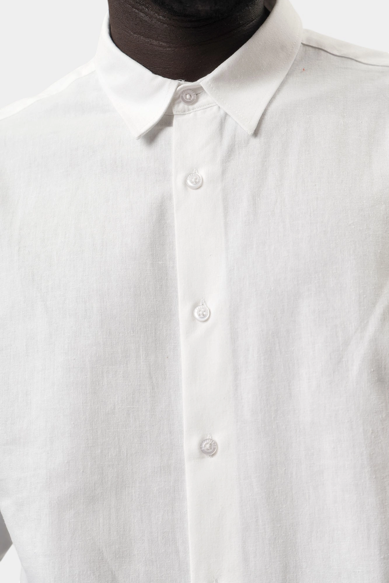 BMS0785L Сорочка льняная д/р Bikkembergs Белый