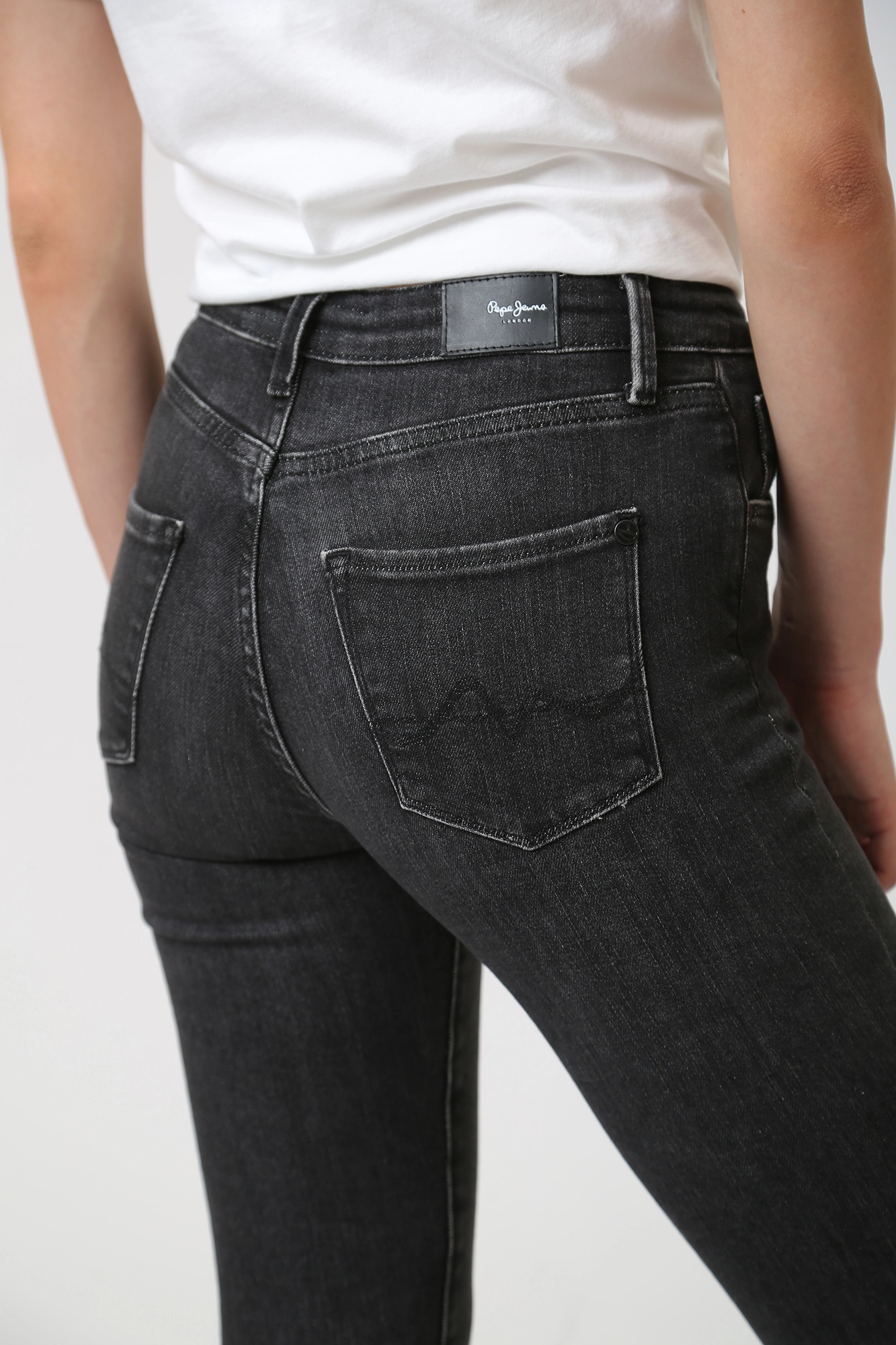 PL204584XW1 джинсы skinny jeans hw  pepe jeans 