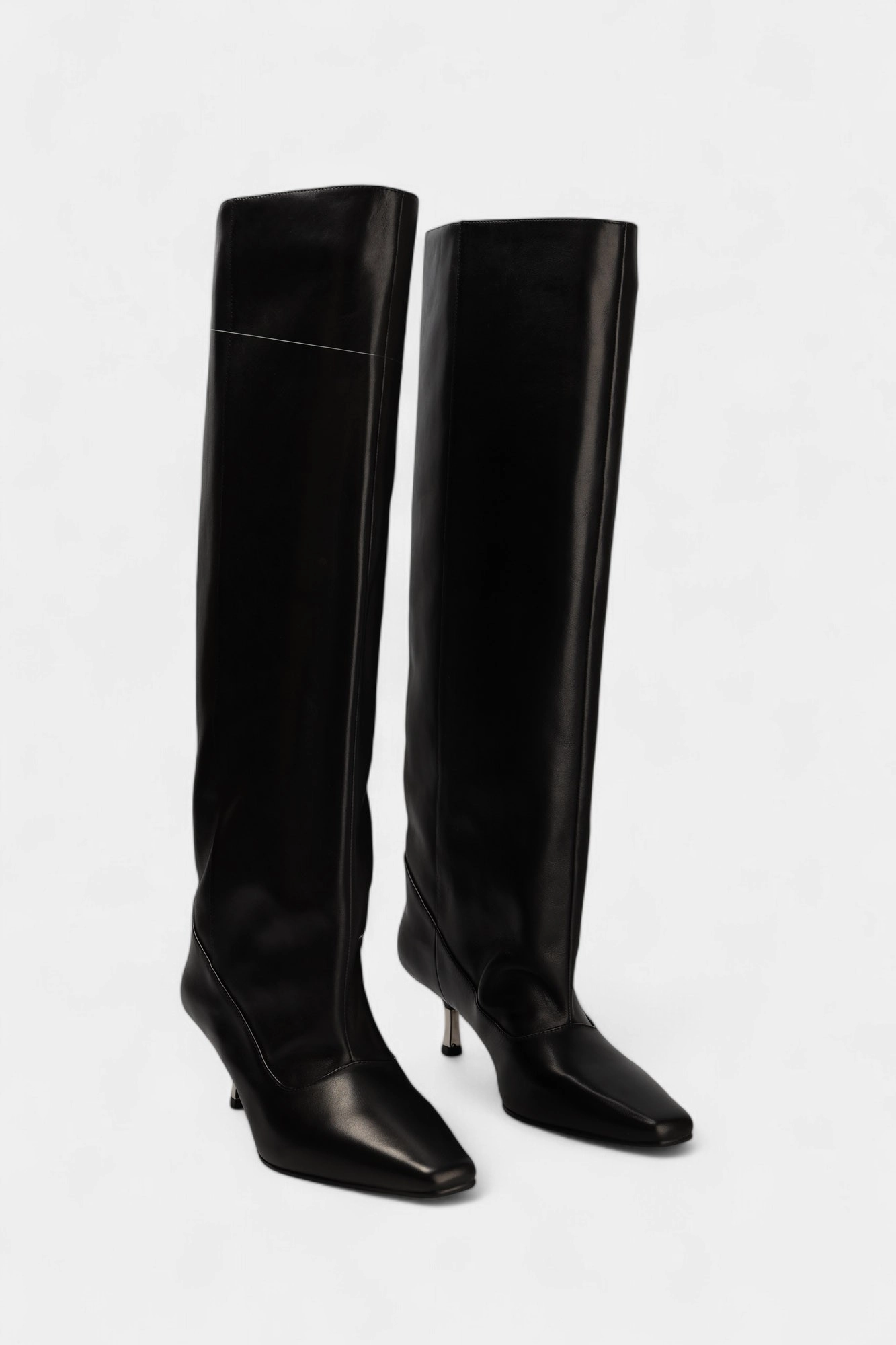 MC23329-WT Ботфорты Marc Cony Черный