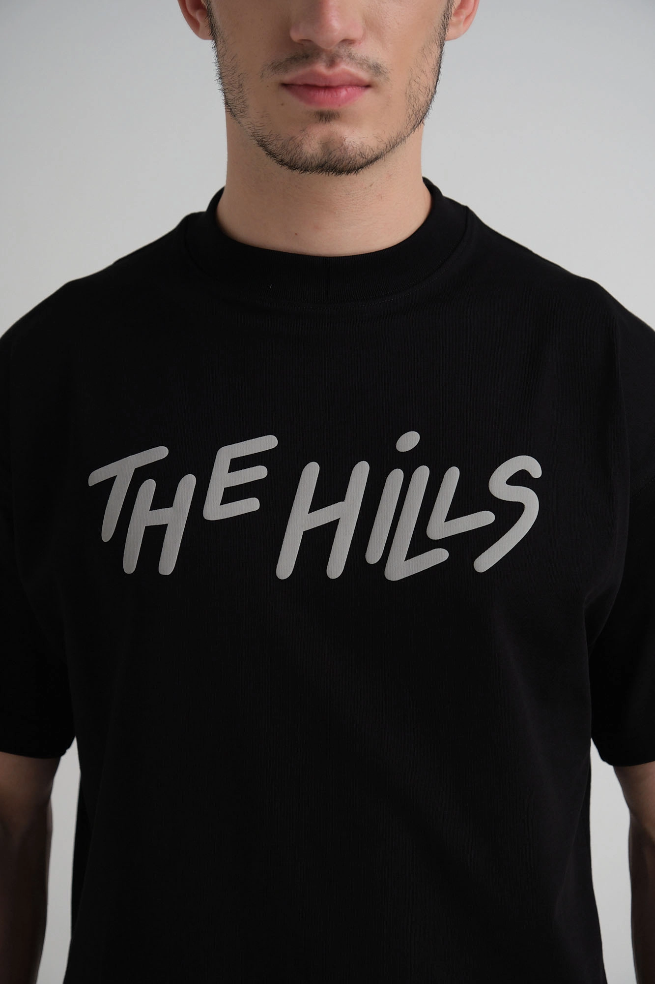 M-242-TU-22-0005 Футболка The Hills Черный