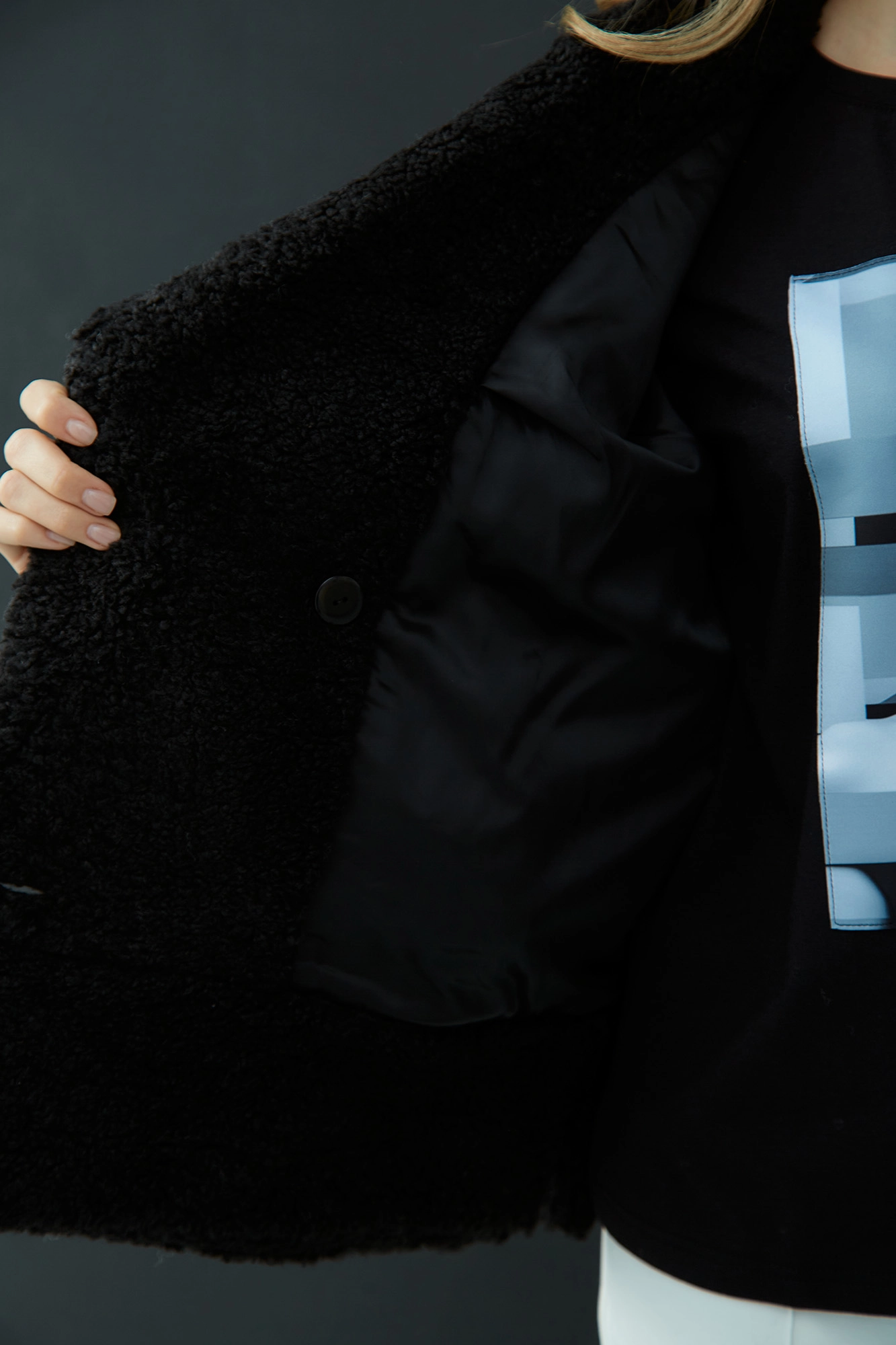 W-232-ZM-988К шуба the hills 