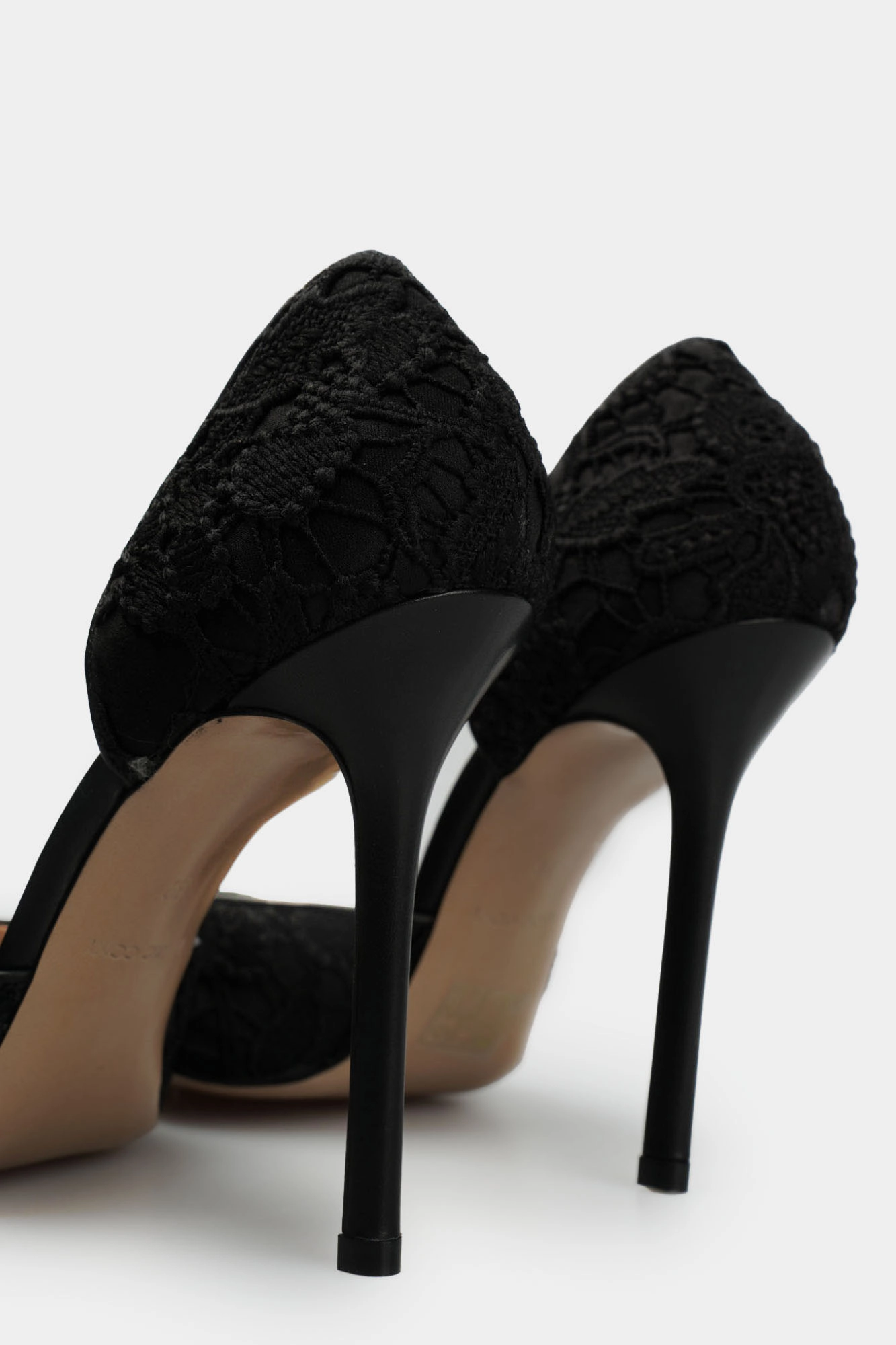 16-4648-02 Туфли Marc Cony Черный