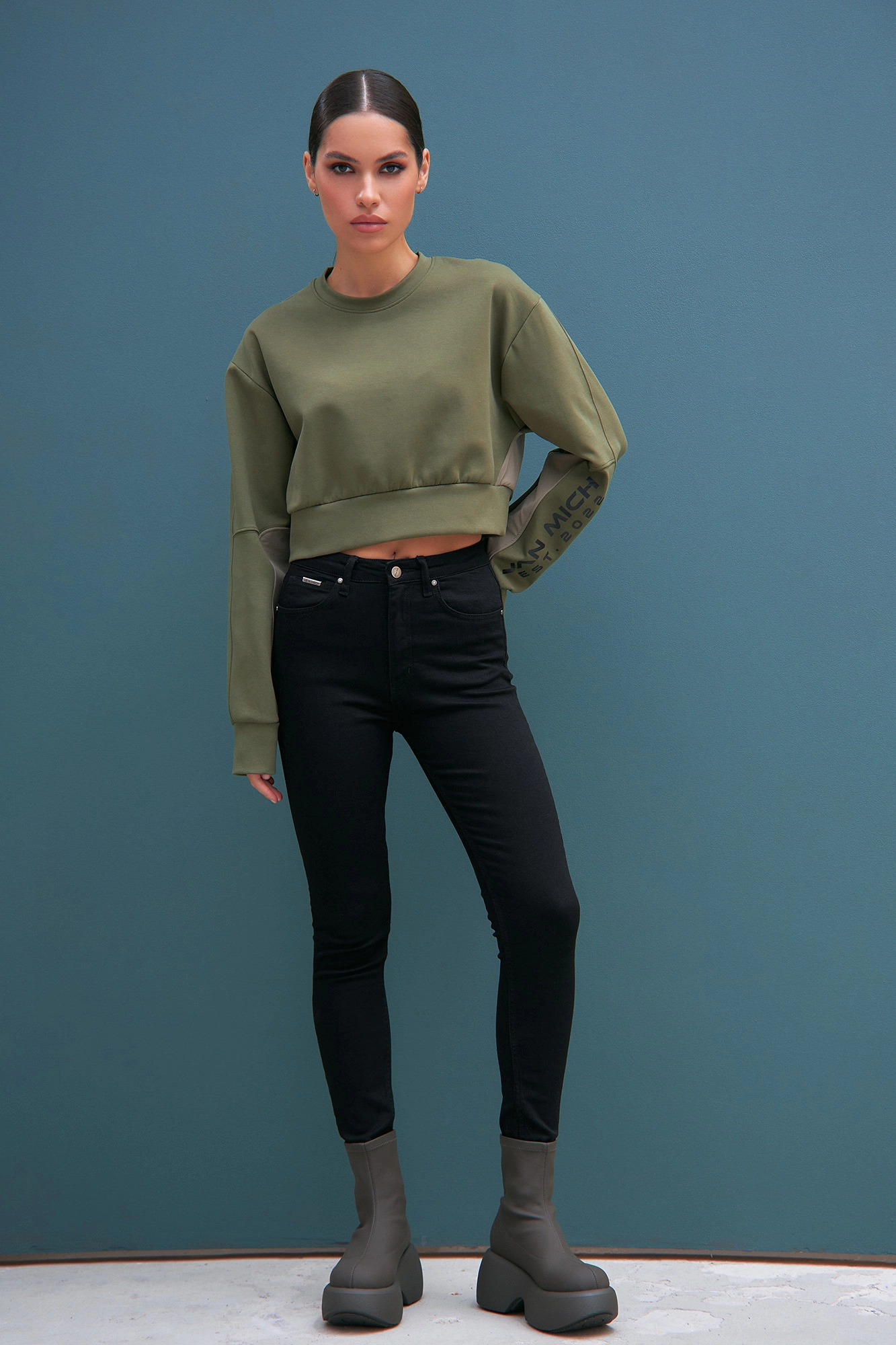 VW-232-33-010 брюки джинсовые van mich