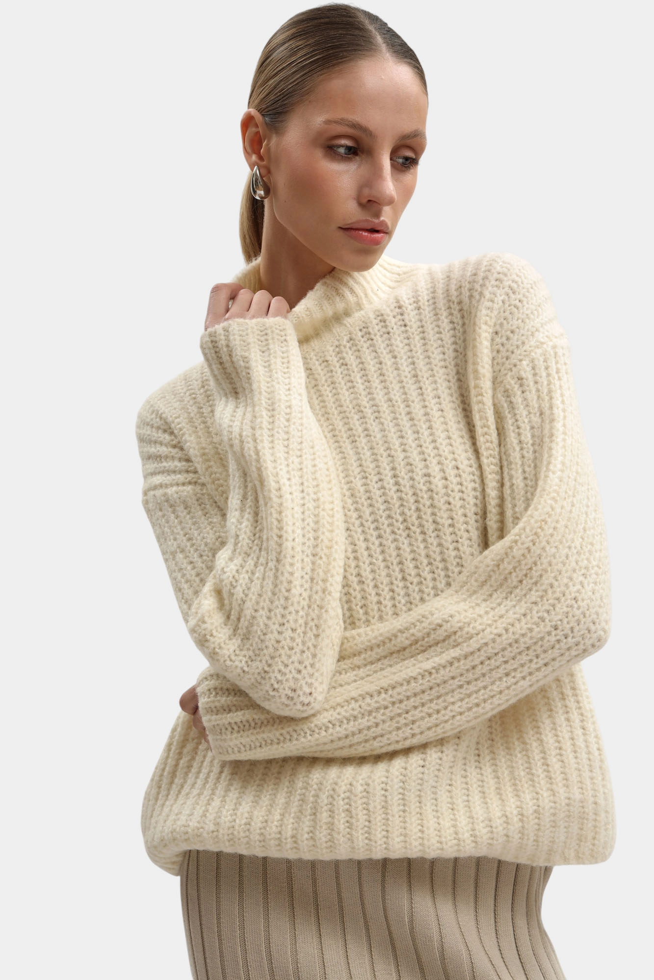 LV044D361G джемпер calvin klein jeans 