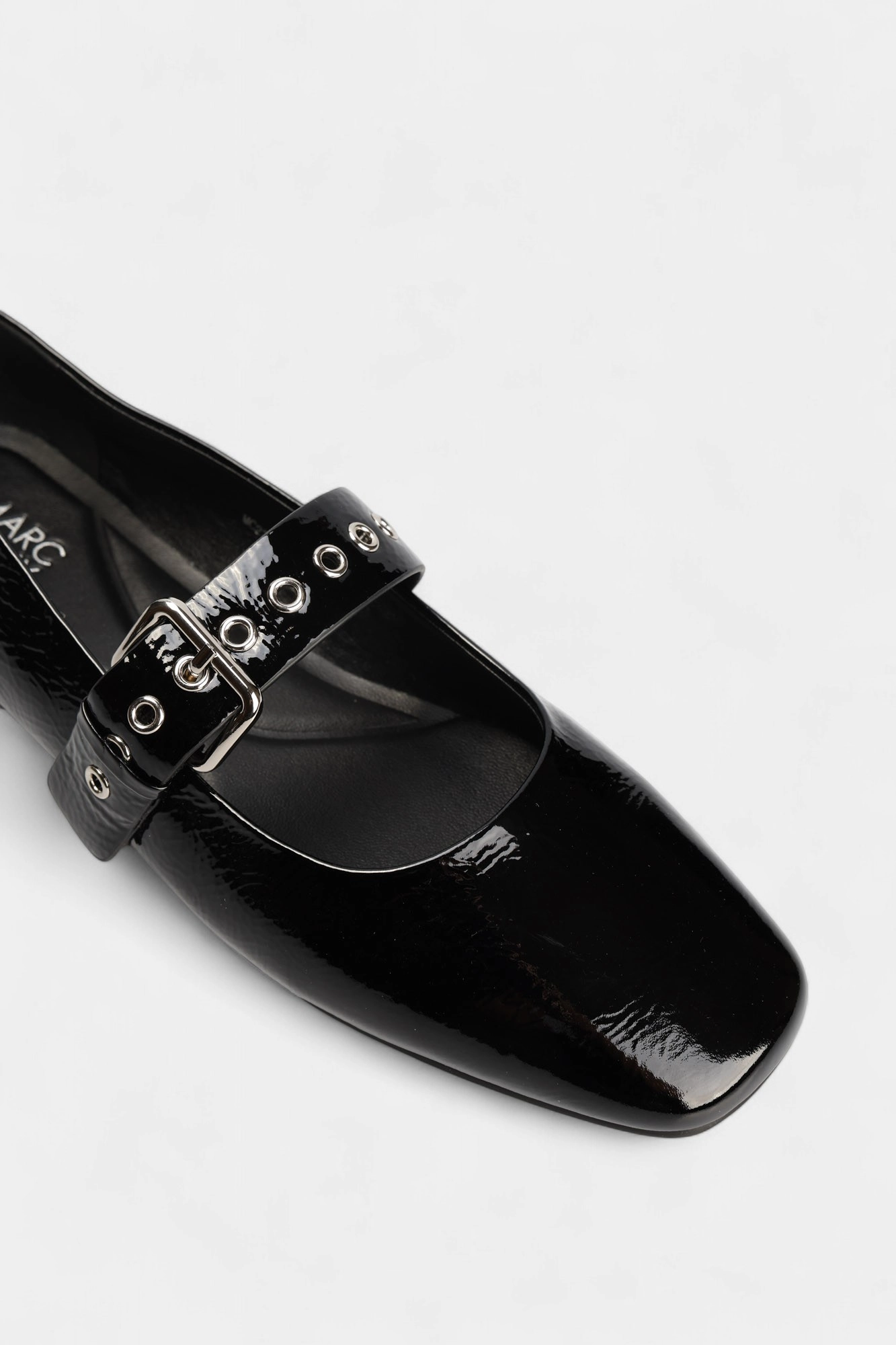 MC23333-WL Туфли лодочки Marc Cony Черный