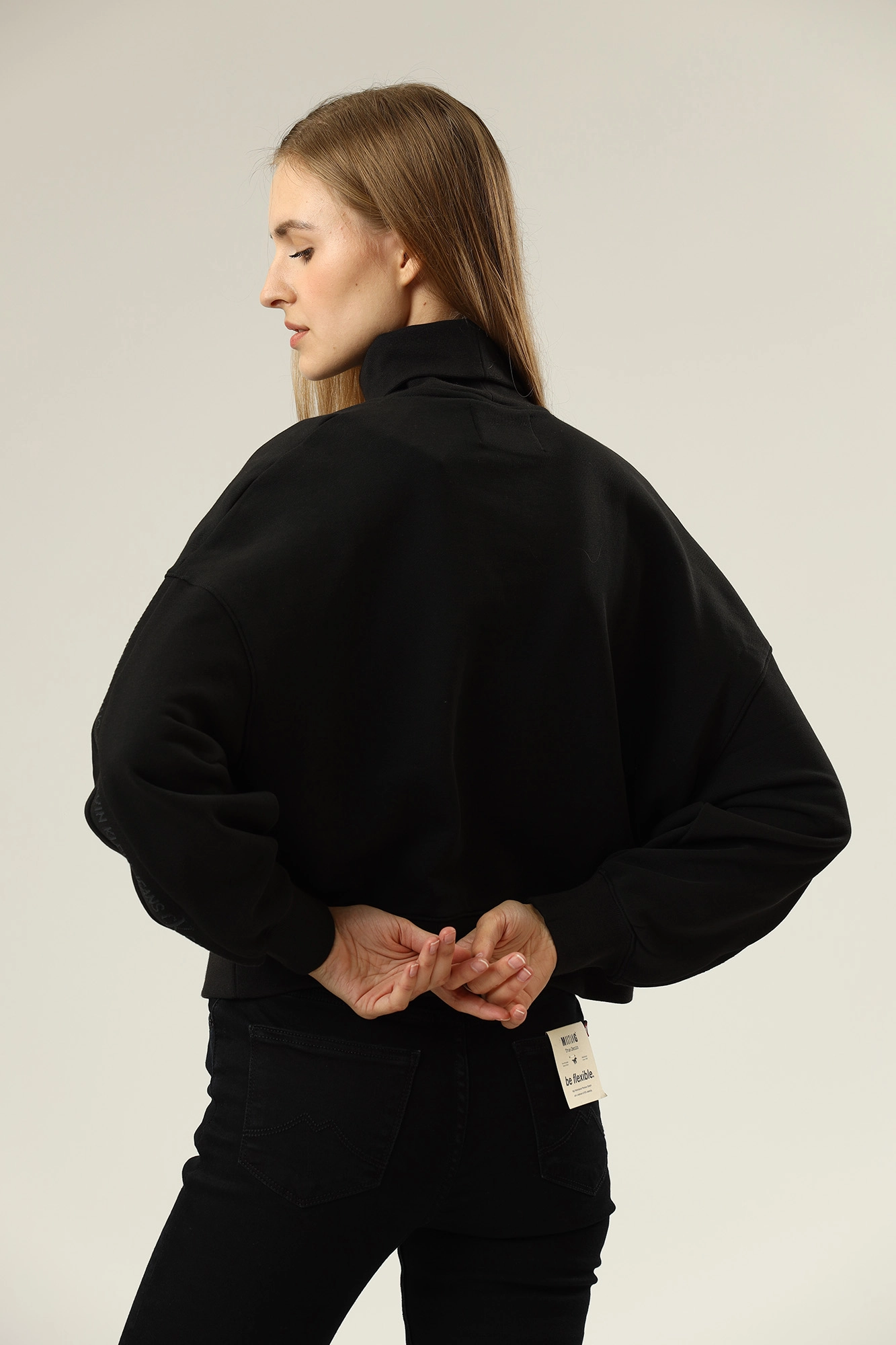 J20J217422 свитшот calvin klein jeans