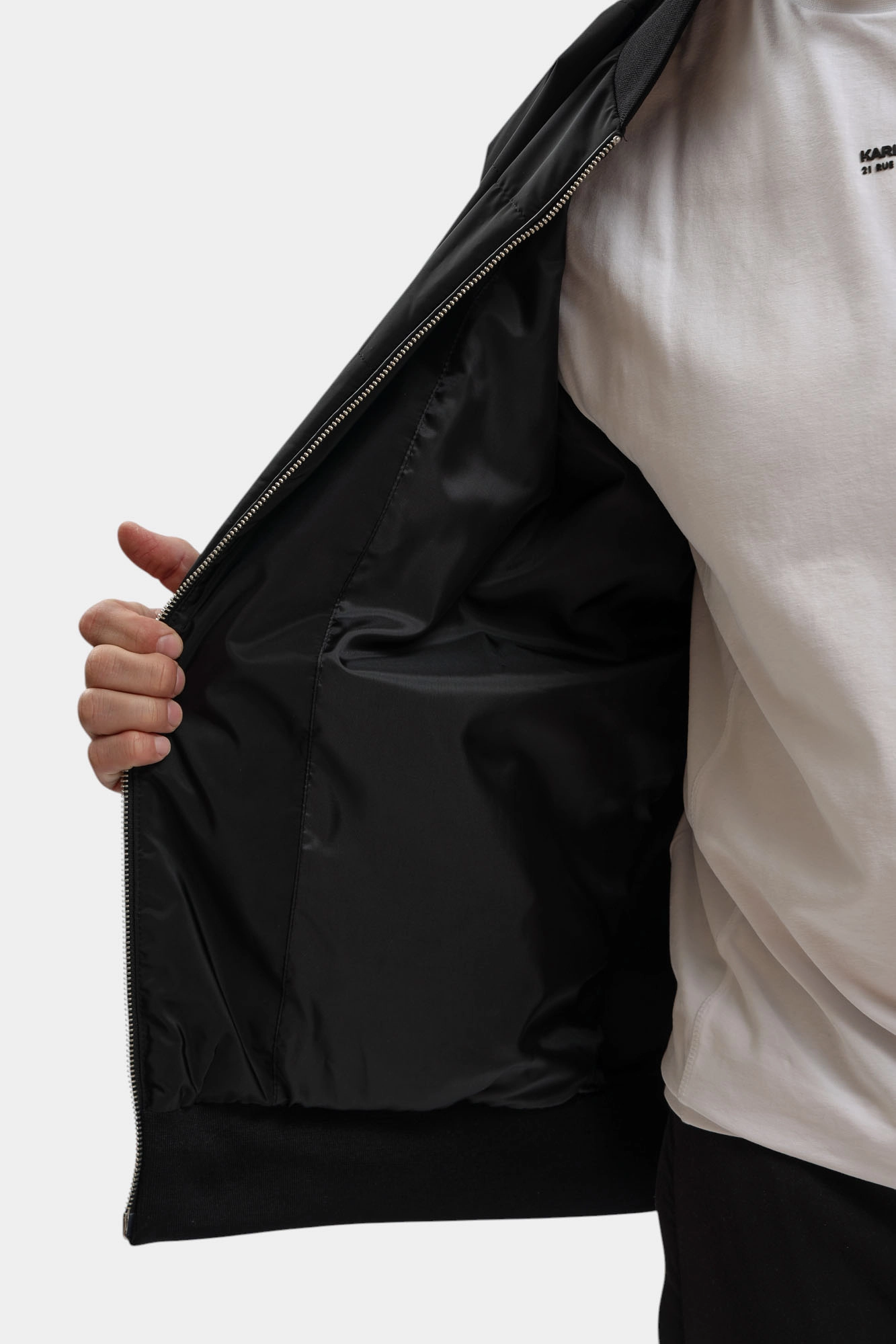 561563_505060 Бомбер Karl Lagerfeld Черный