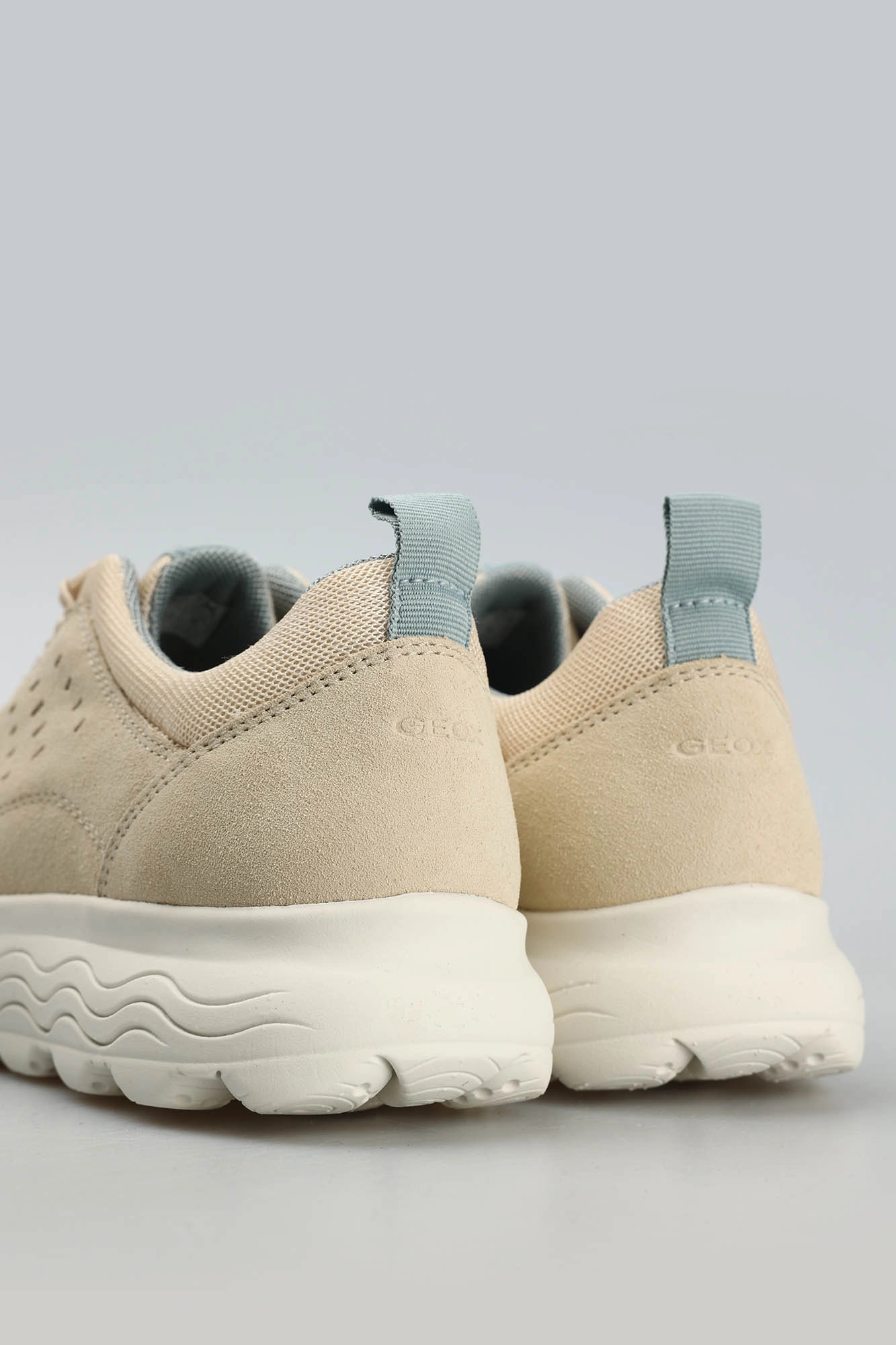 D45NUD02214C Кроссовки Geox Бежевый