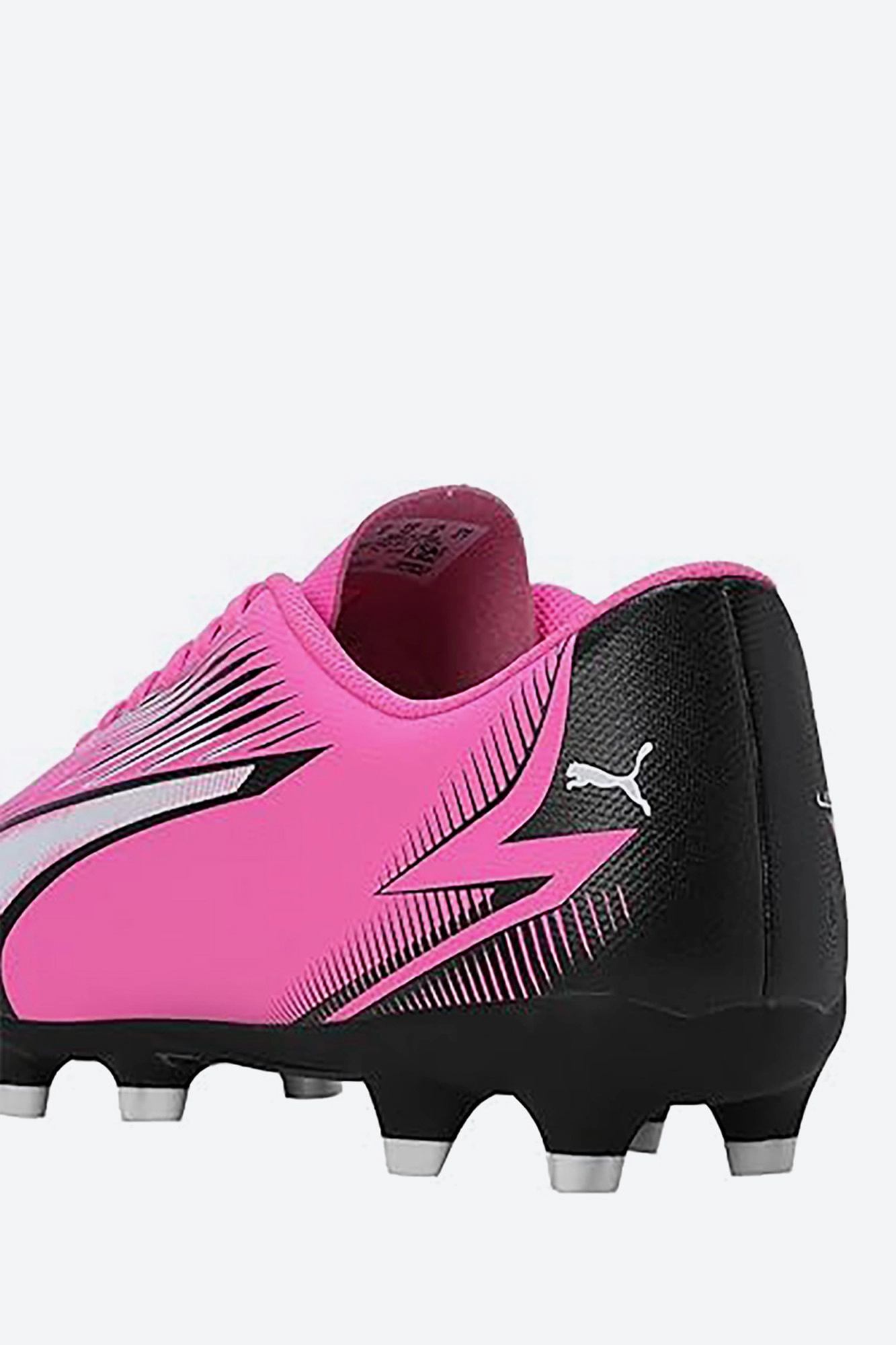 Футбольные бутсы Puma