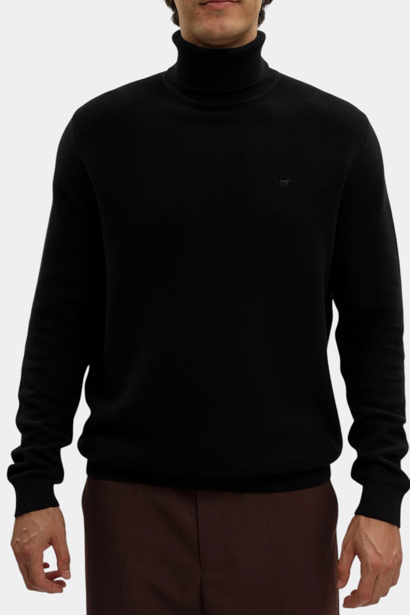 1016848 Водолазка Mustang Черный