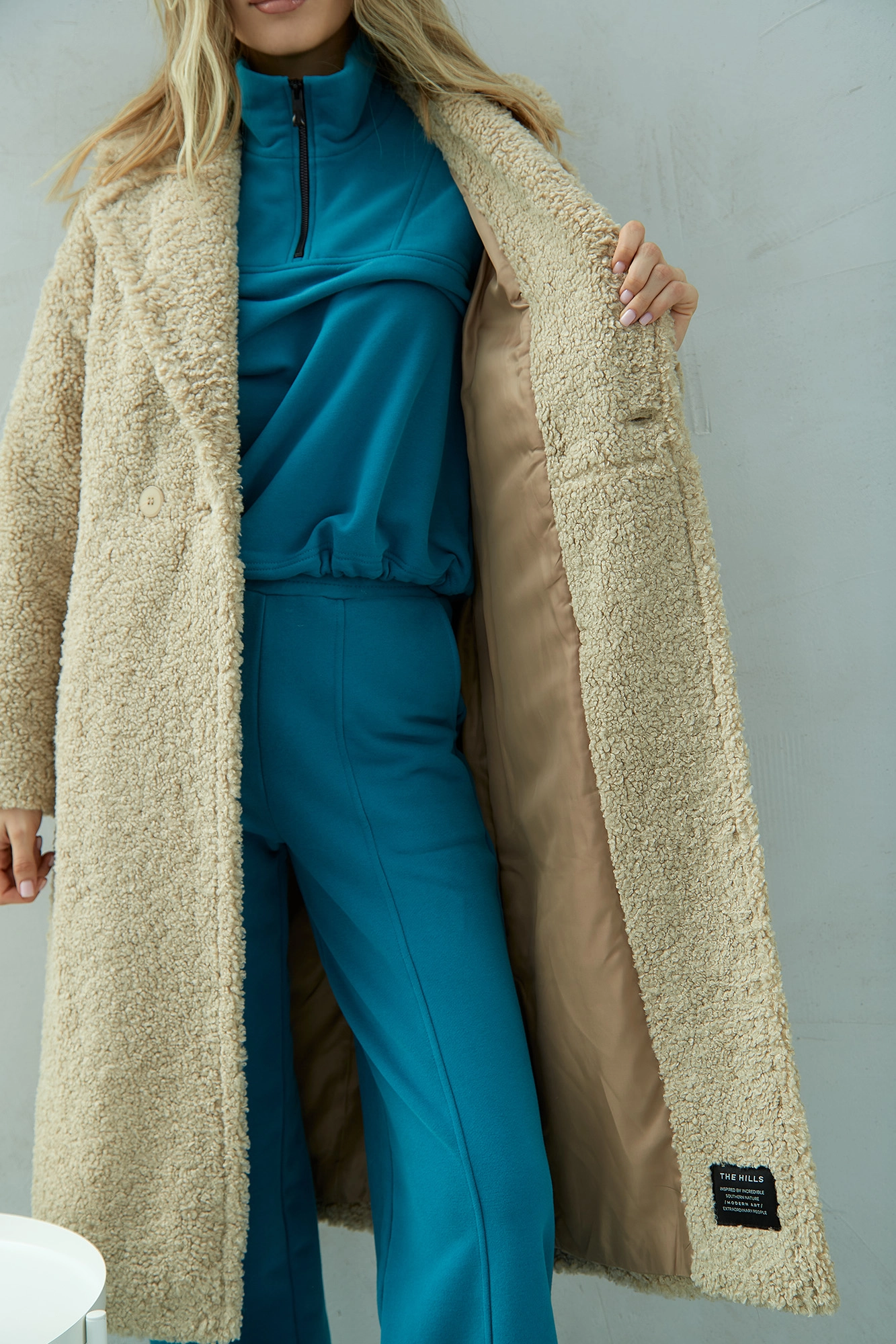 W-232-ZM-995УК шуба the hills 