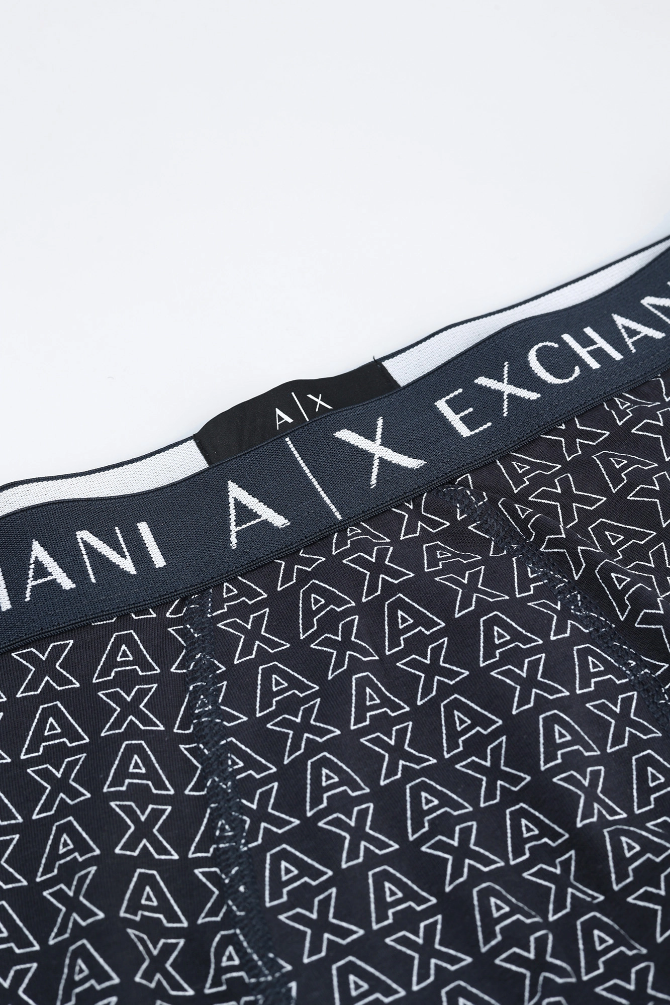 Armani Exchange 956009 3F503 58936 NAVY AX WHITE Med Online.ru