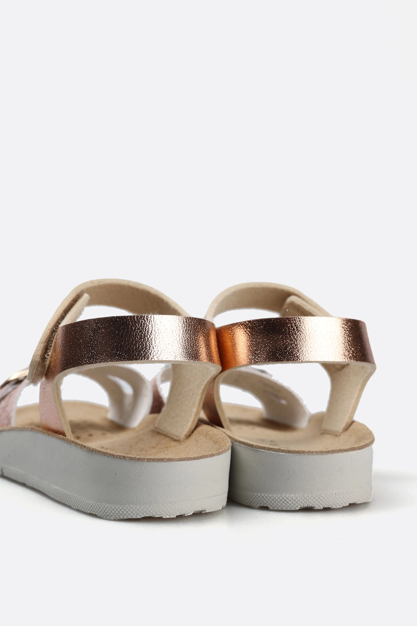 J15EAB0BNBL Сандалии Geox Розовый