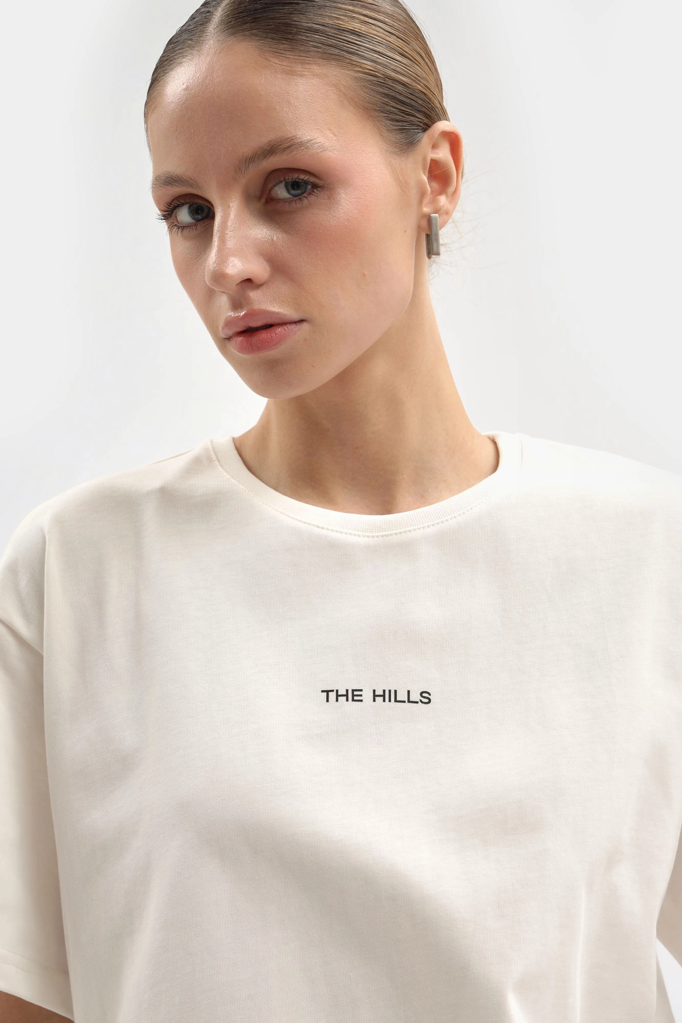 W-261-P-22-1709 футболка the hills 