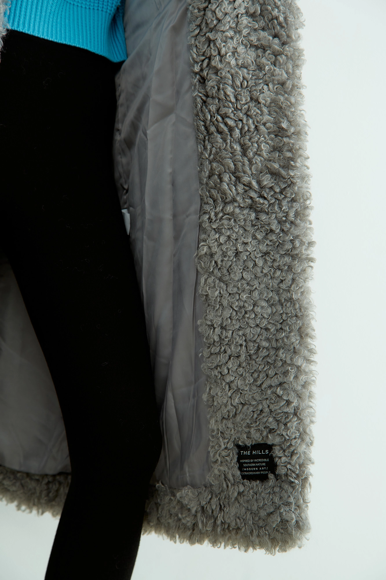 W-232-ZM-995УР шуба the hills 