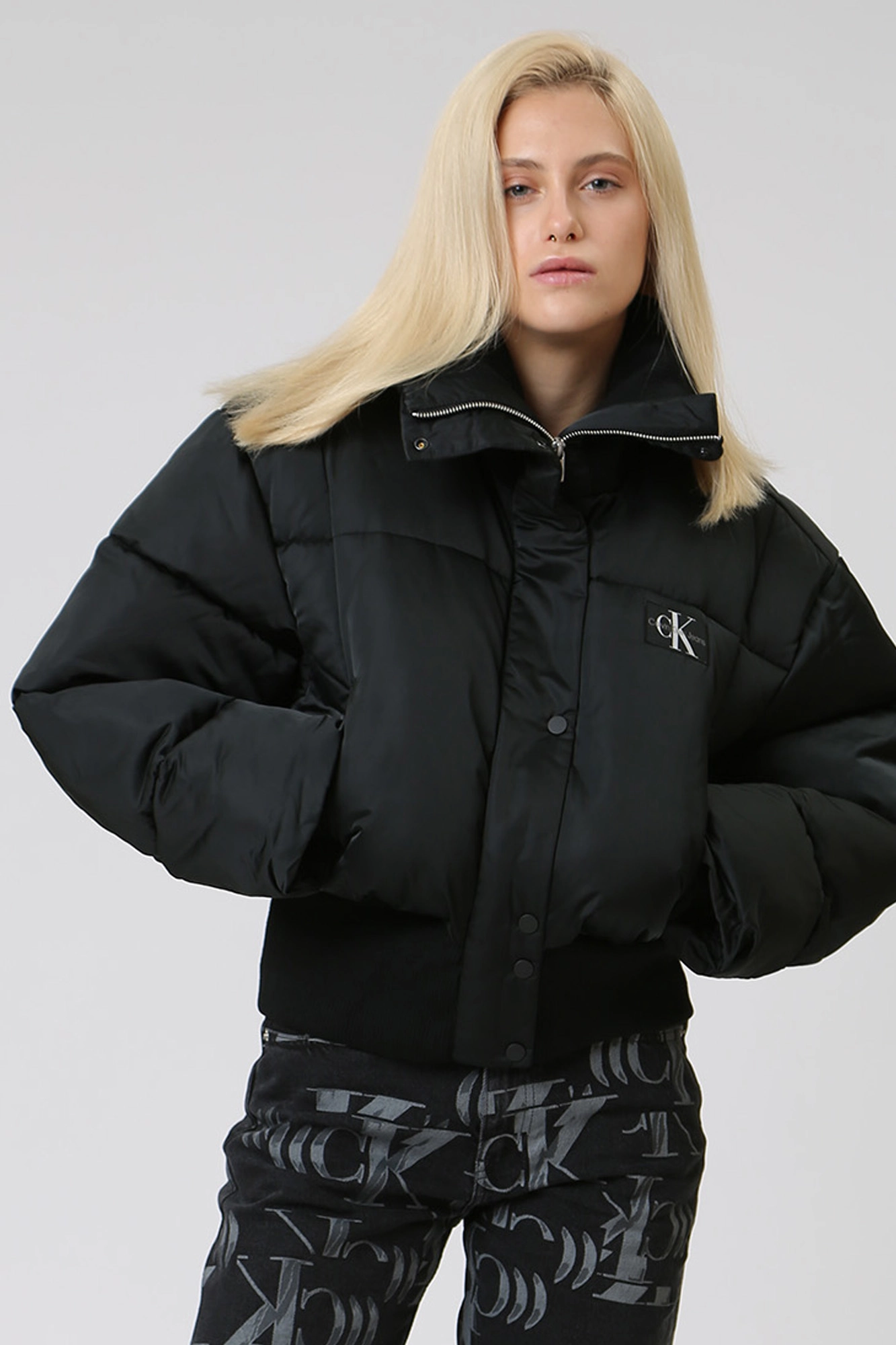 J20J221899 бомбер calvin klein jeans 