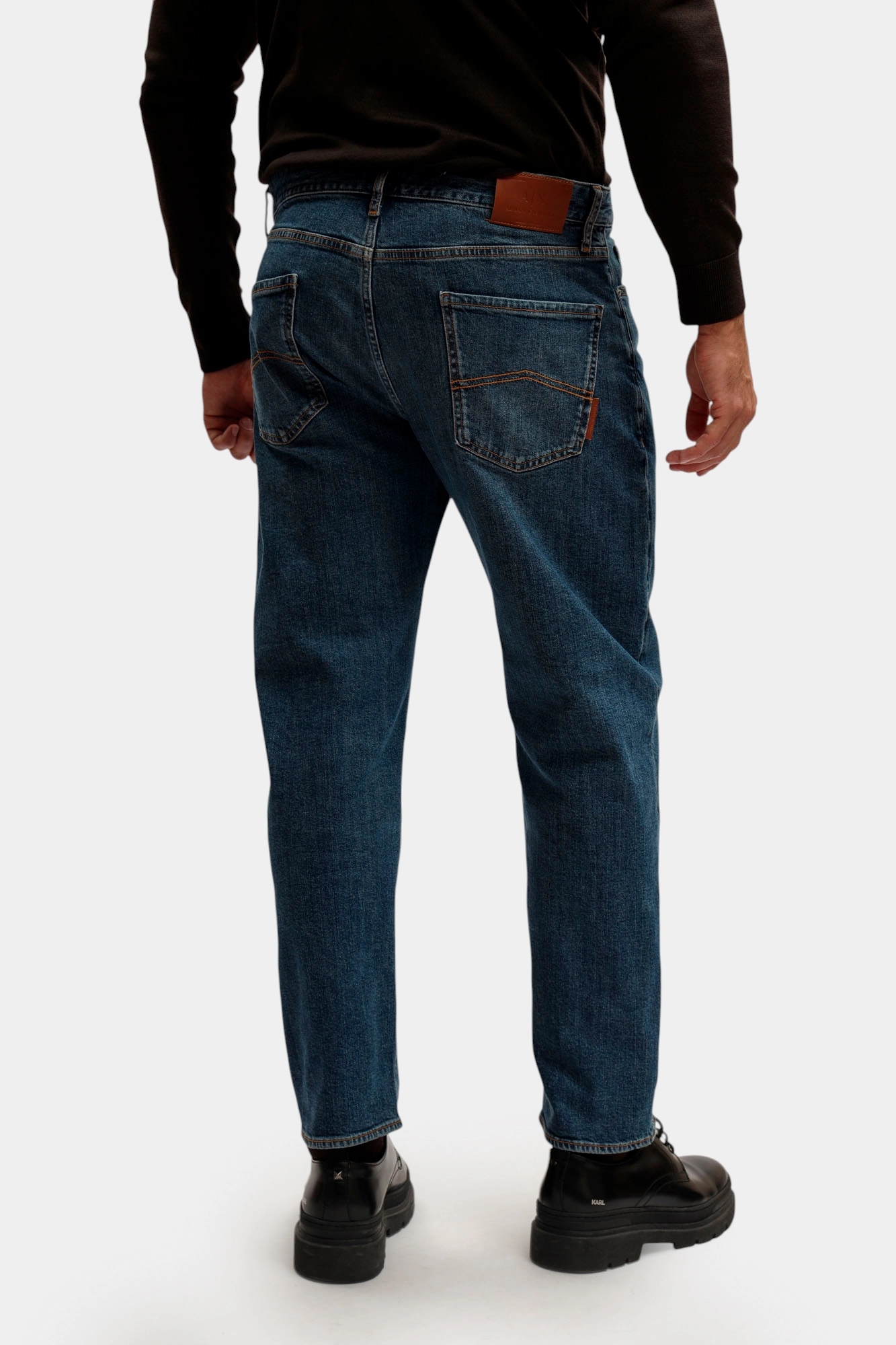 XM000072_AF18811 Джинсы Armani Exchange Голубой