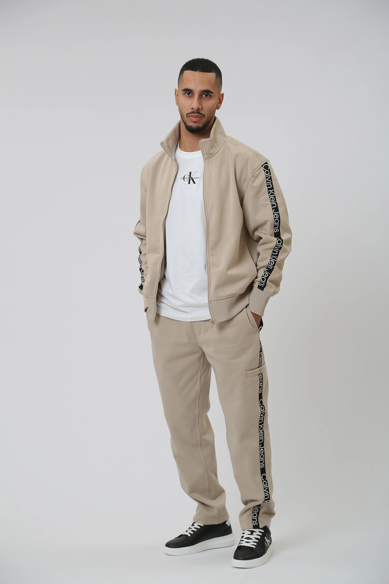 Calvin klein jeans tracksuit outlet