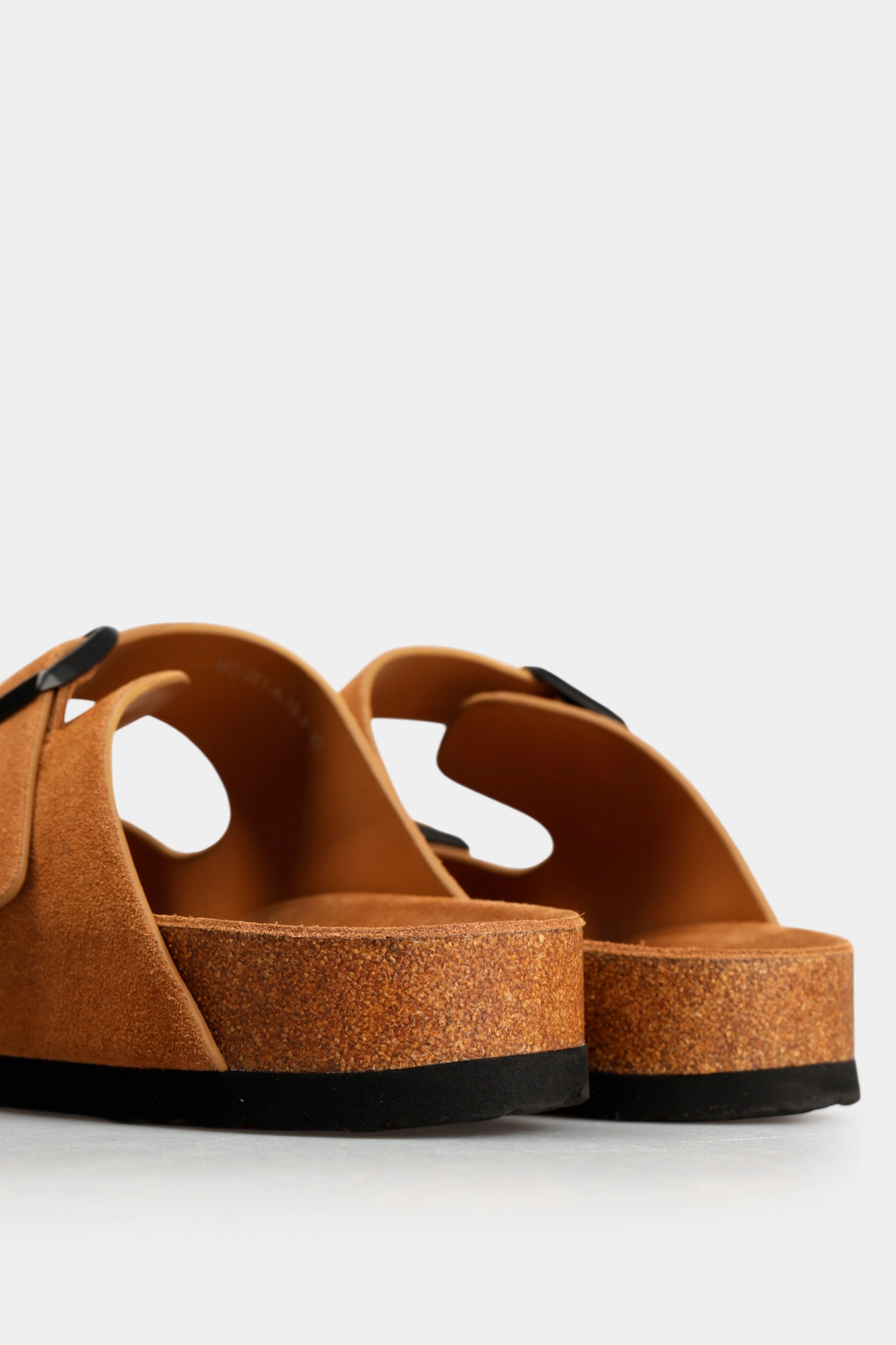 МС-261-A-1B Шлепки Marc Cony Коричневый