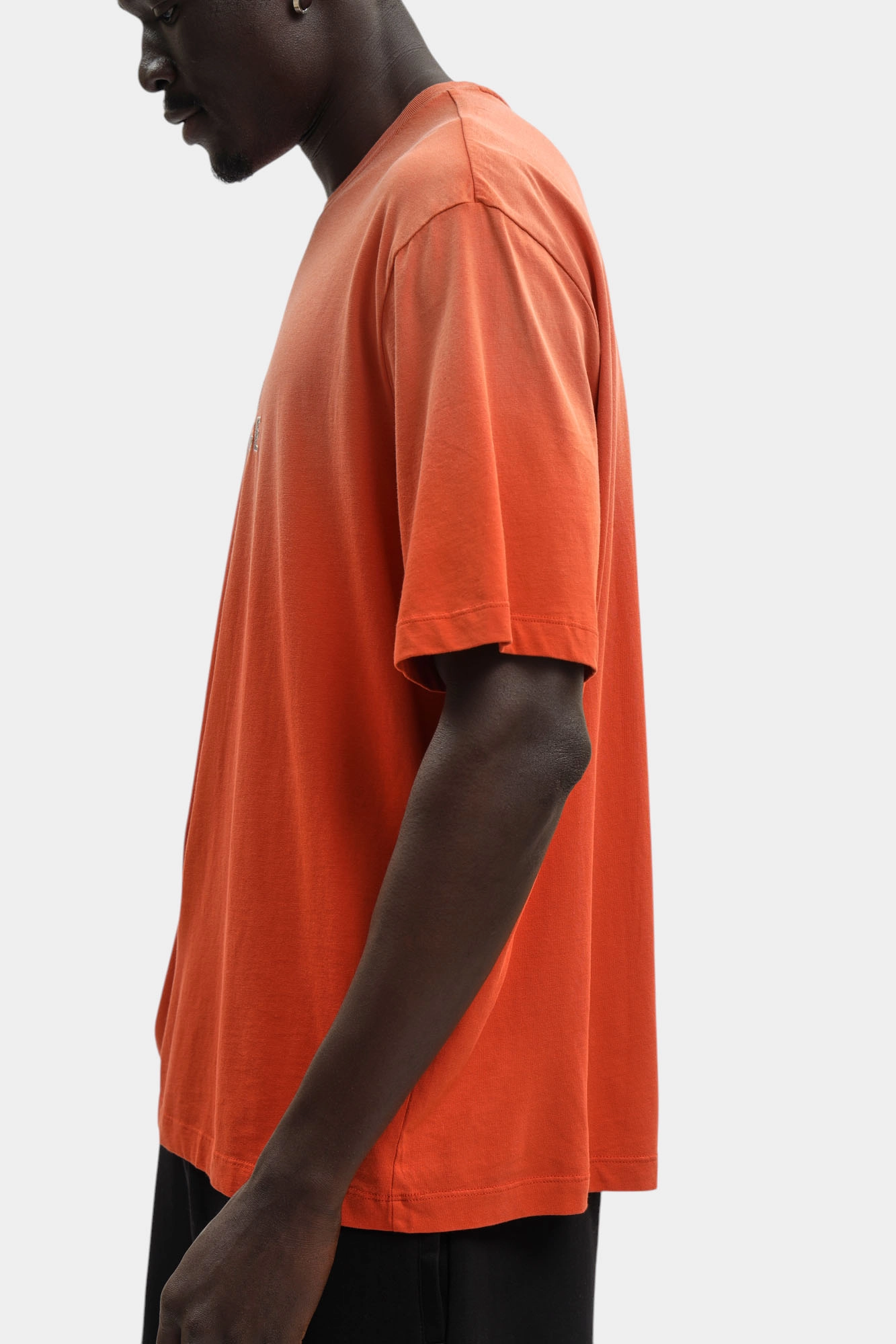 XM001786_AF13357 Футболка Armani Exchange Оранжевый