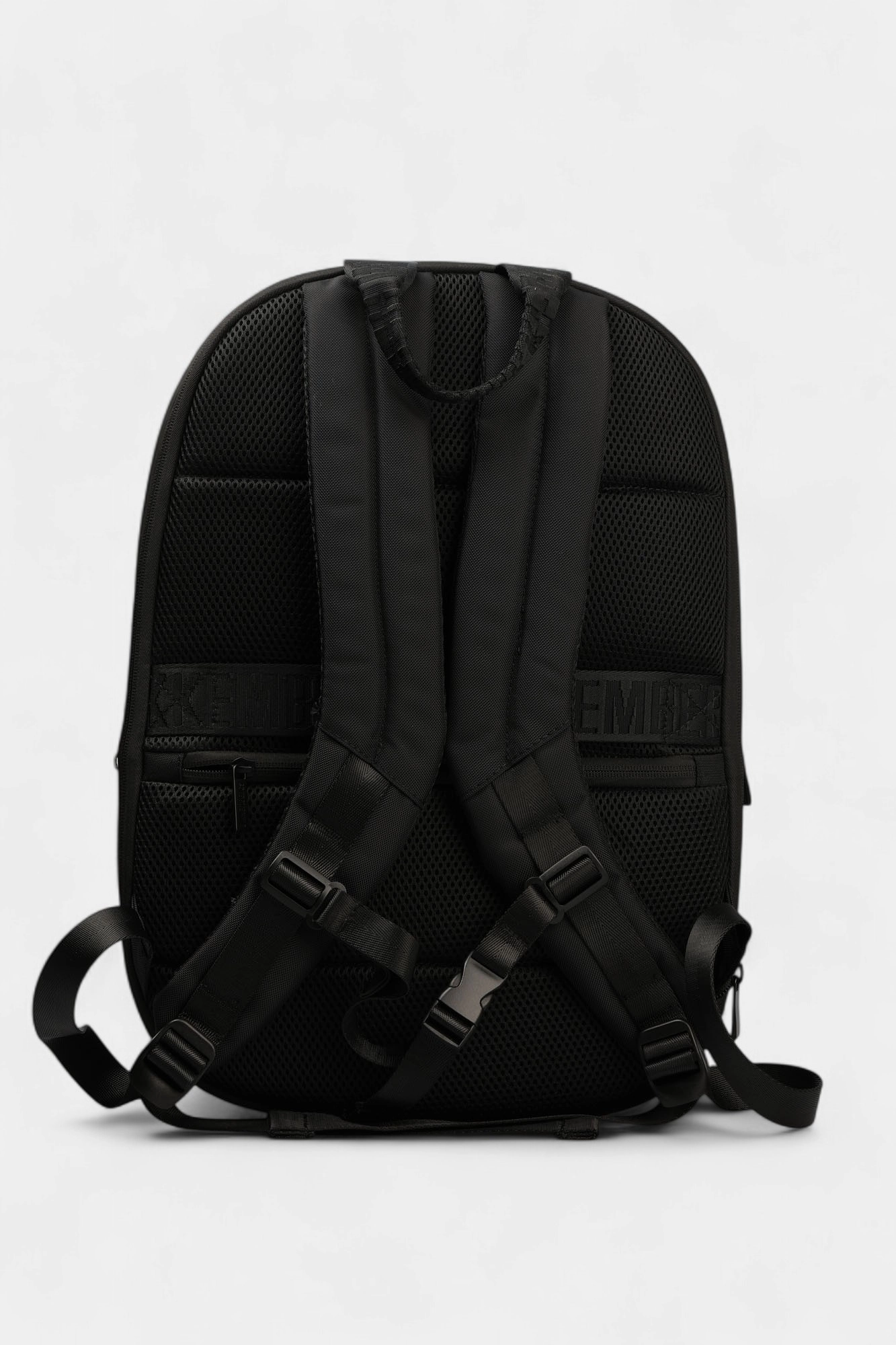 BKZA00974T Рюкзак Bikkembergs Черный