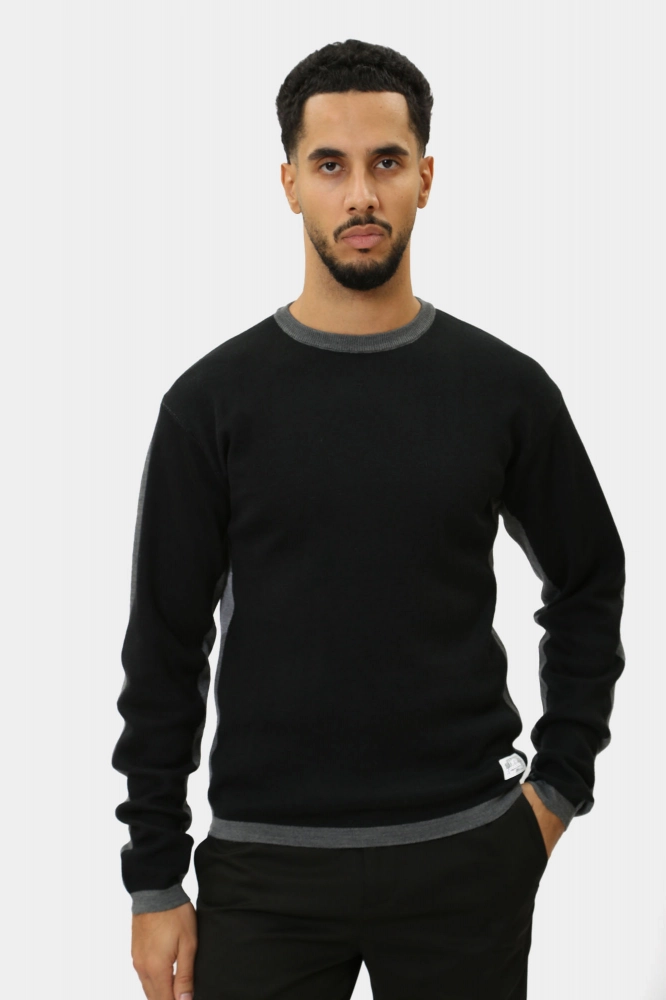 Куртка  Armani Exchange Полиамид Черный