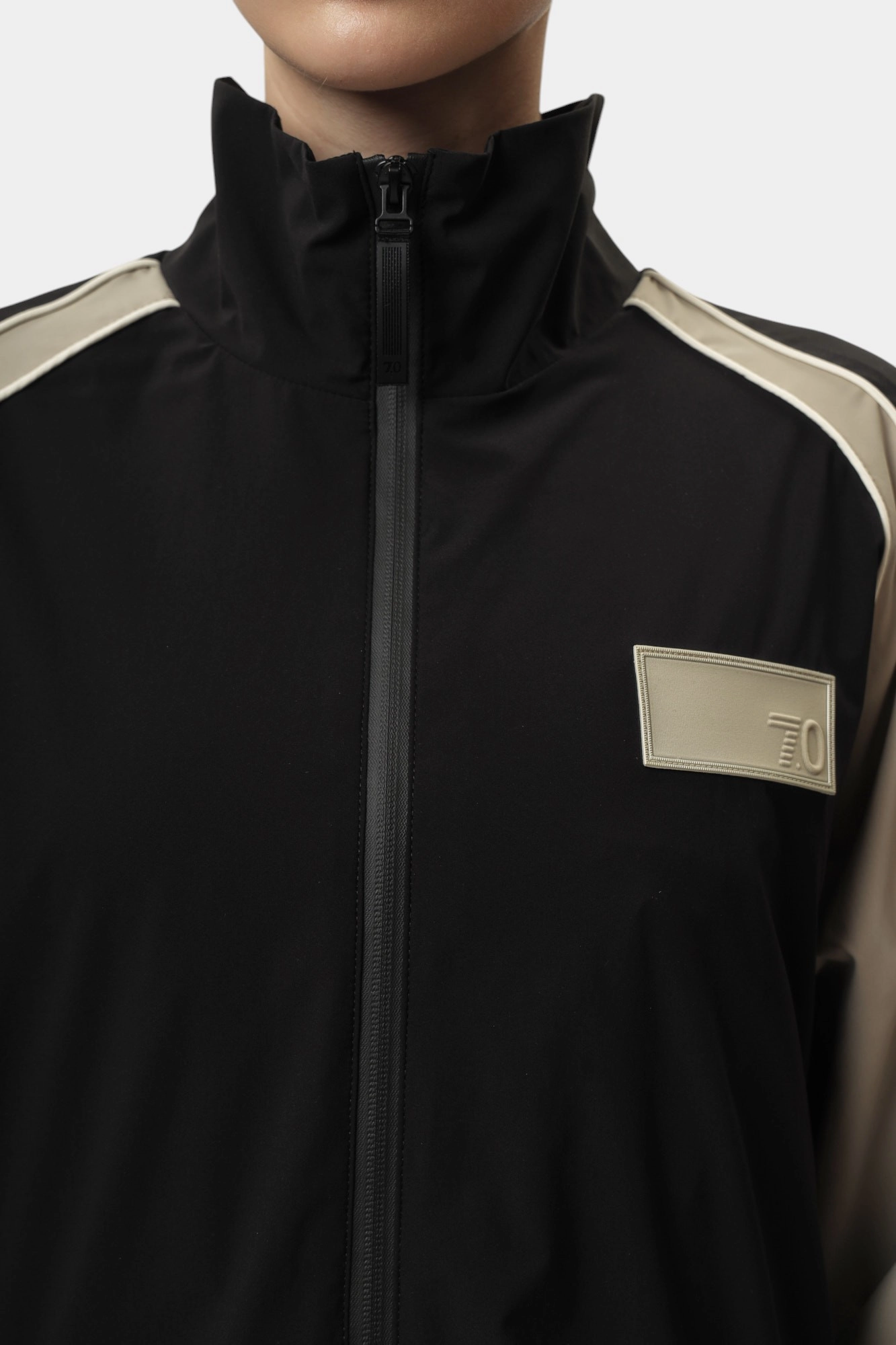 7X000086_AF14333 ветровка ea7