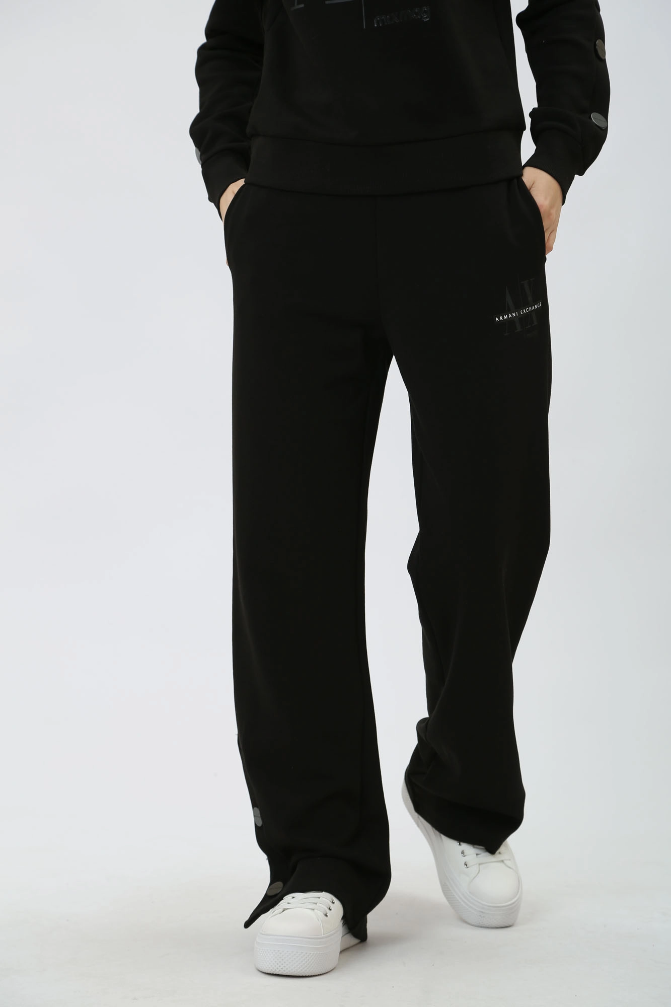 3DYP81_YJFMZ брюки спортивные armani exchange 