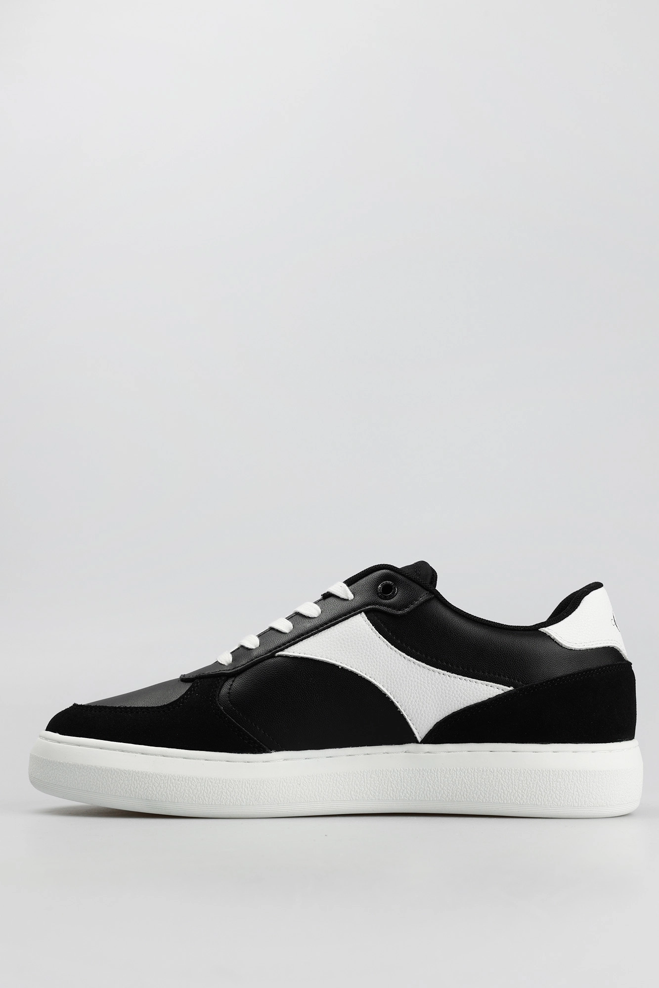 YM0YM00494 Кеды Calvin Klein Черный