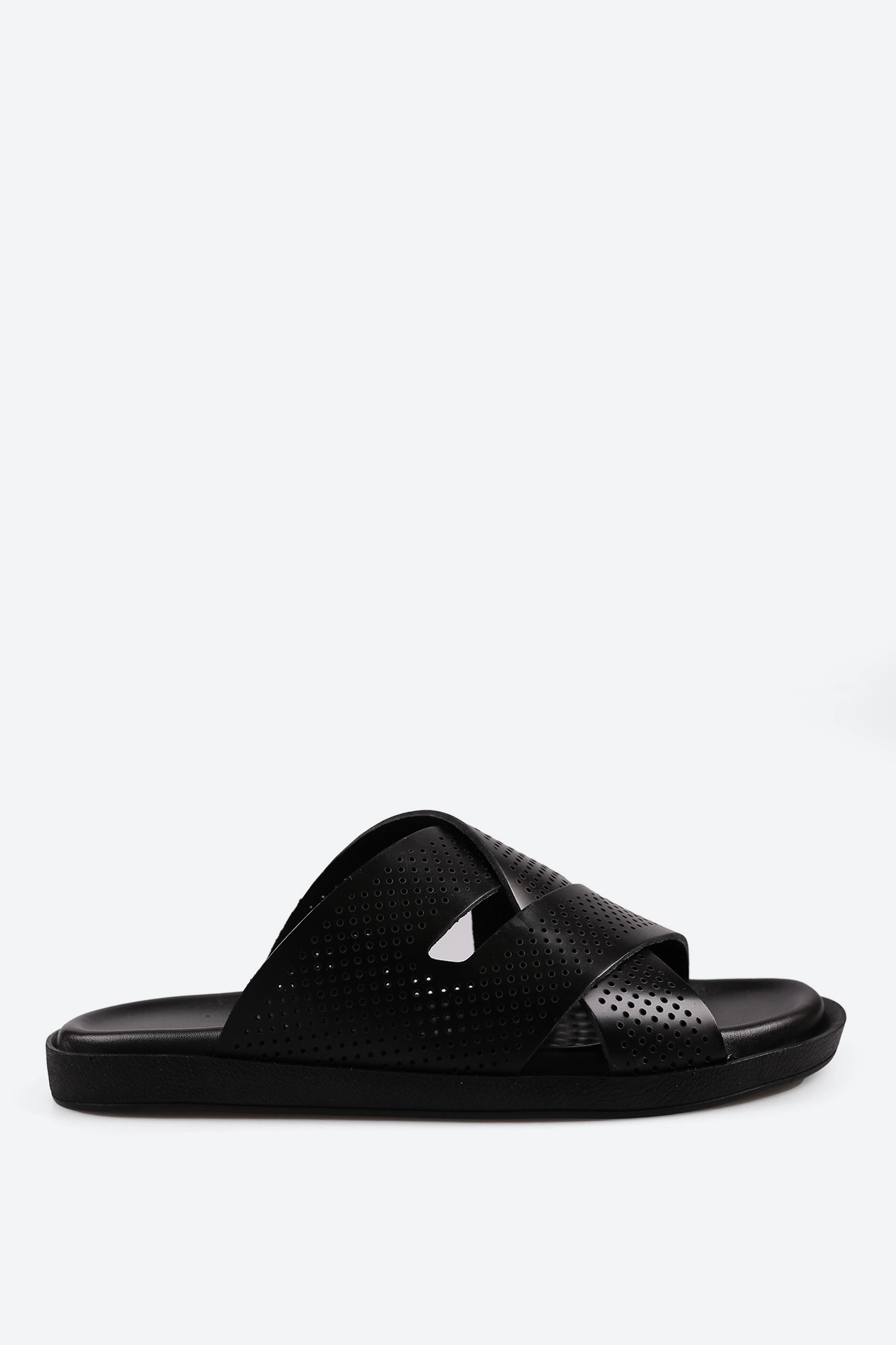 15-0023 Шлепки Marc Cony Черный