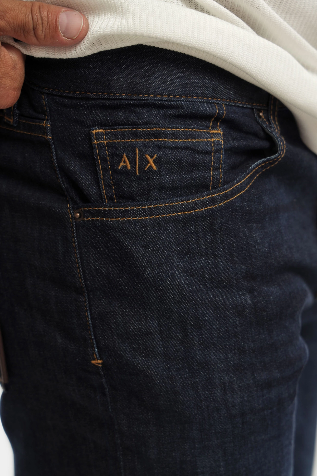 XM000049_AF13089 Джинсы Armani Exchange Синий