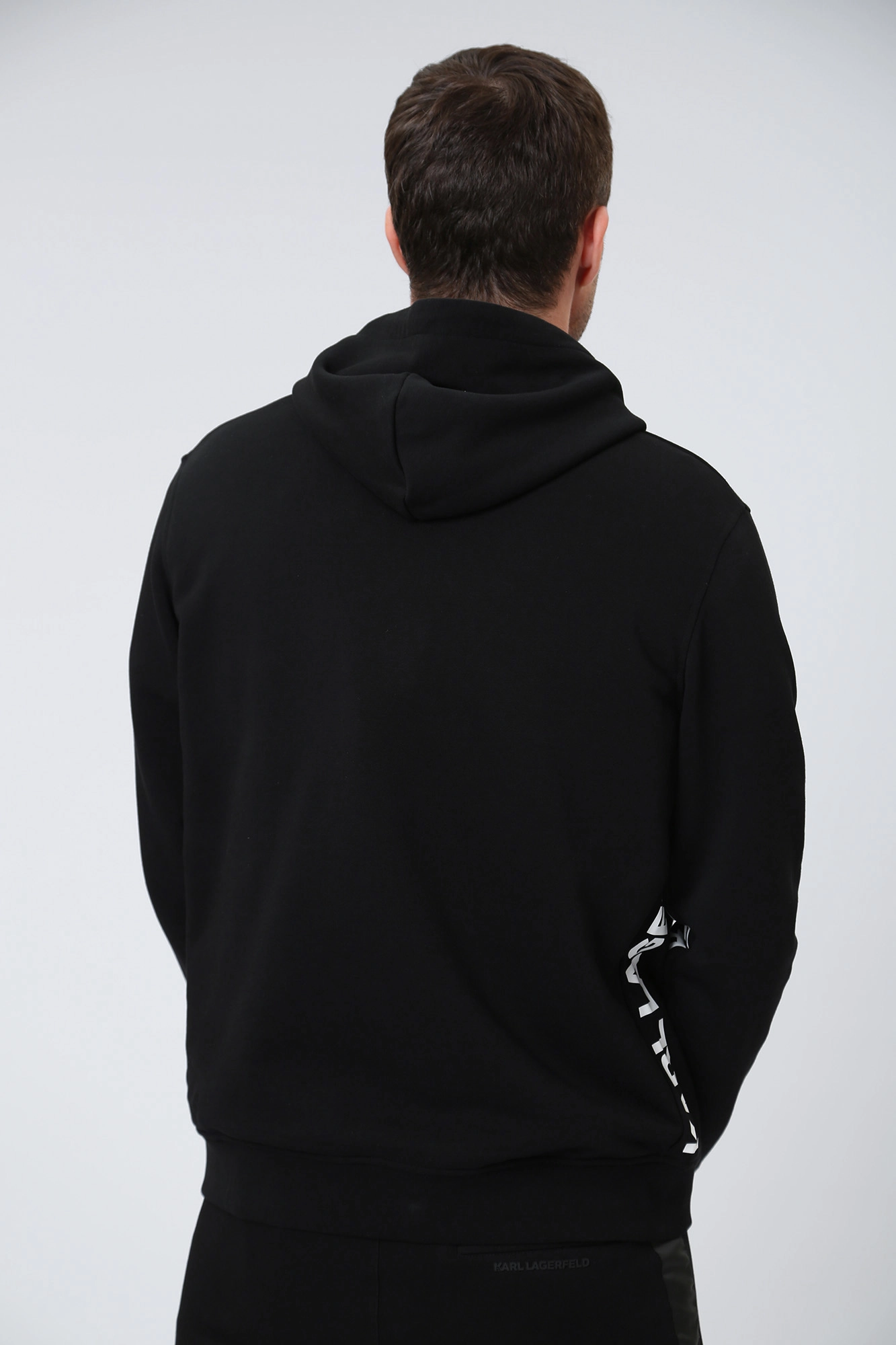 532900_705038 Худи Karl Lagerfeld Черный