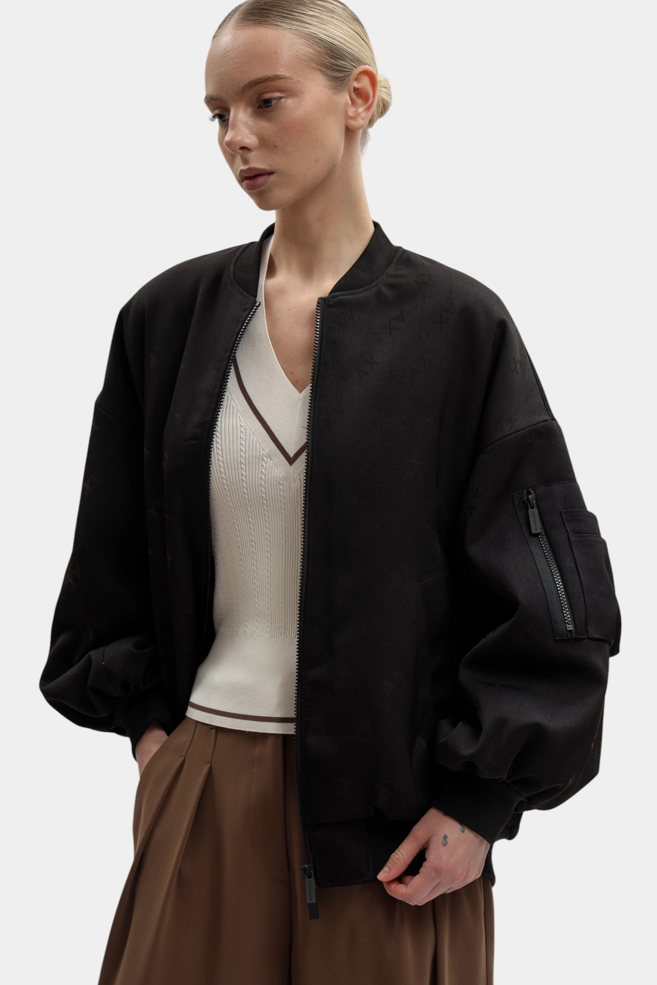 XW001788_AF19010 бомбер armani exchange 