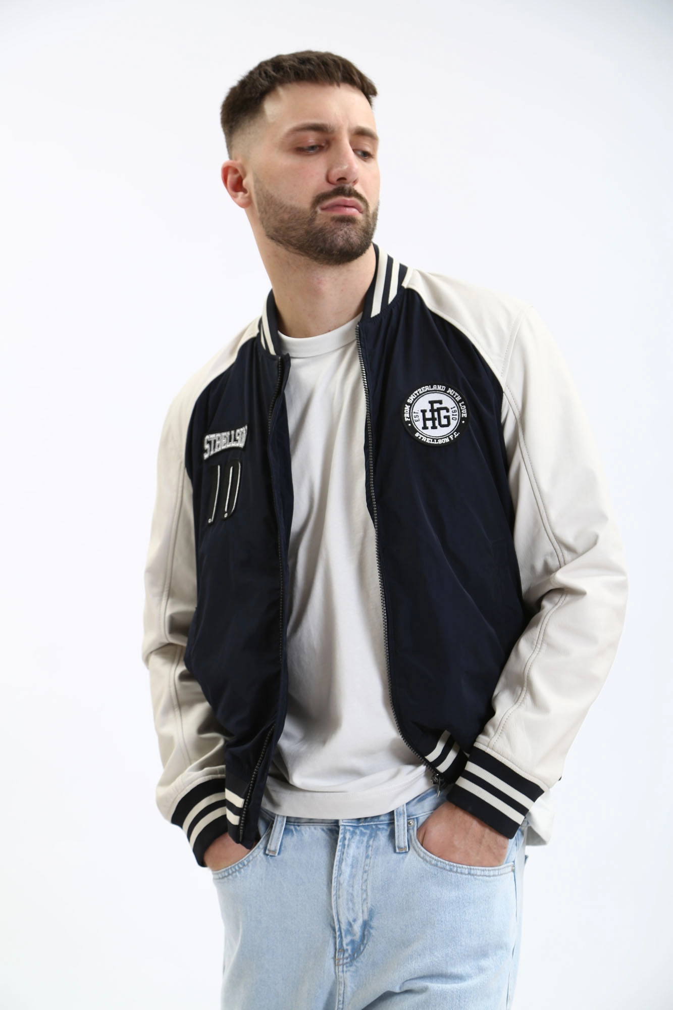 110138_80000523 Куртка кожаная Strellson Синий