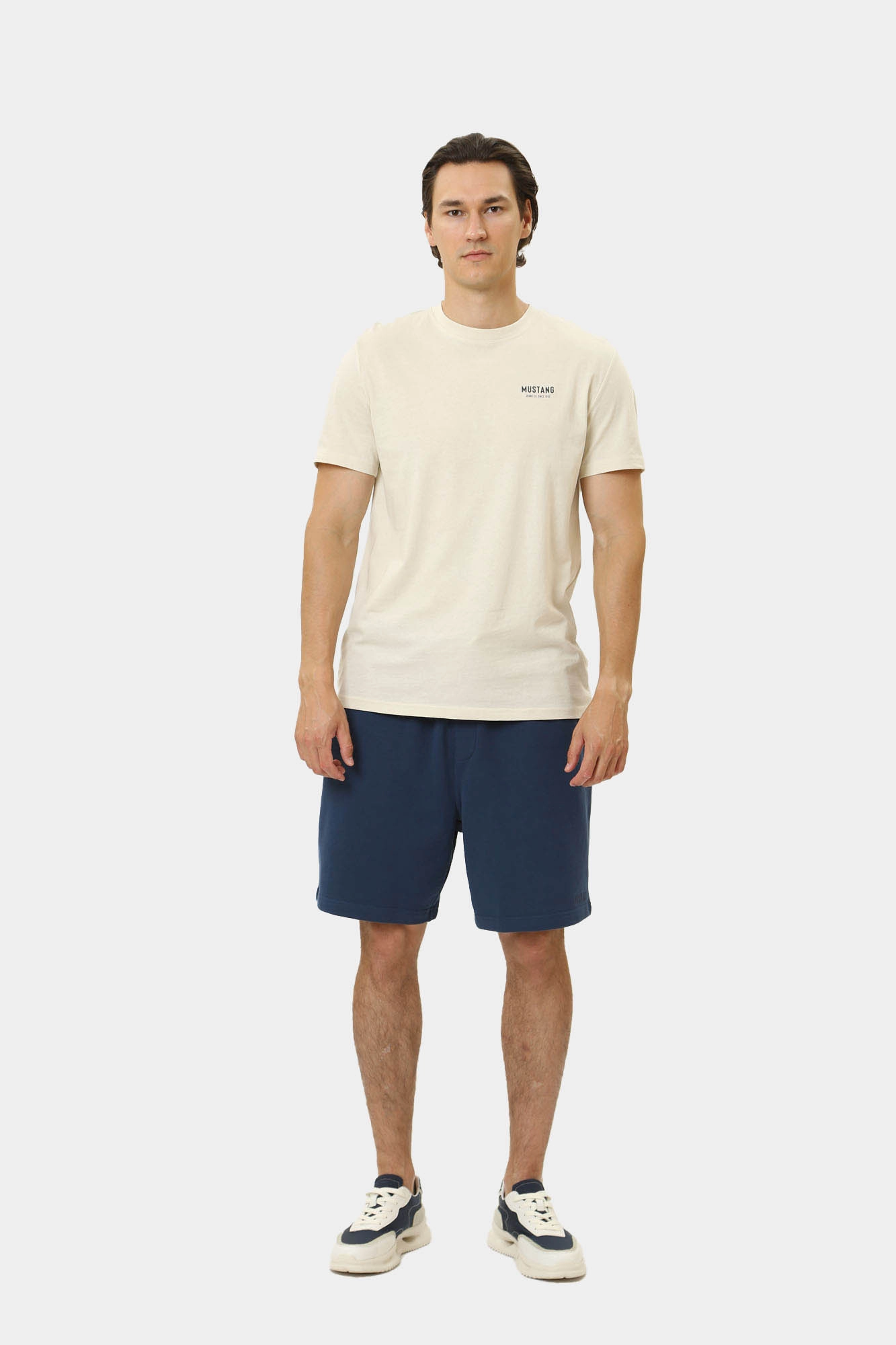 1015055 Футболка Mustang Молочный