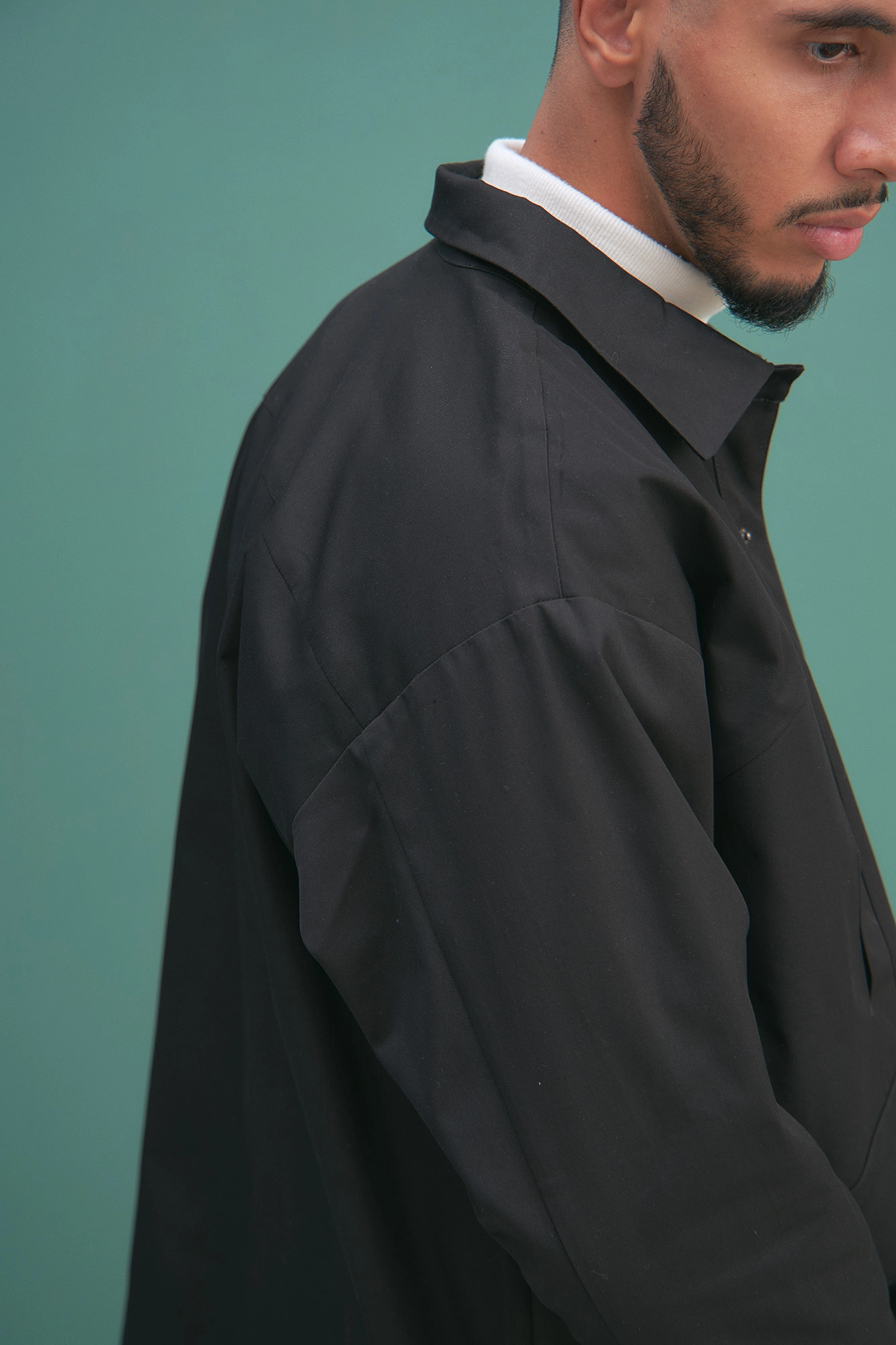 M-232-TH-56-0094 Ветровка The Hills Черный