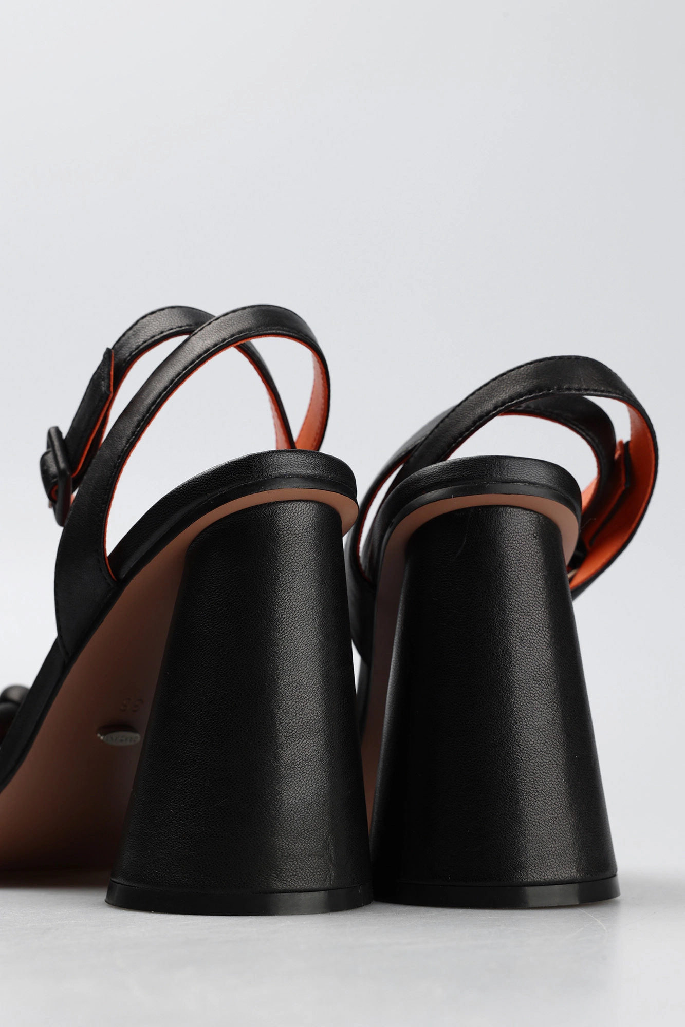 TY904-1 Босоножки Graciana Черный