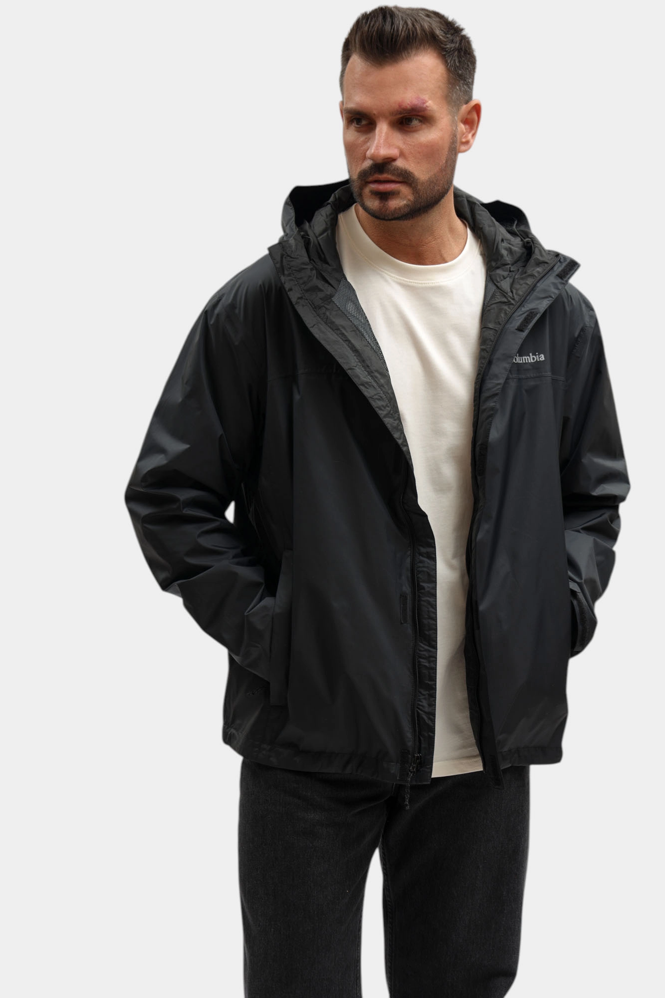 1533891 Ветровка Columbia Черный