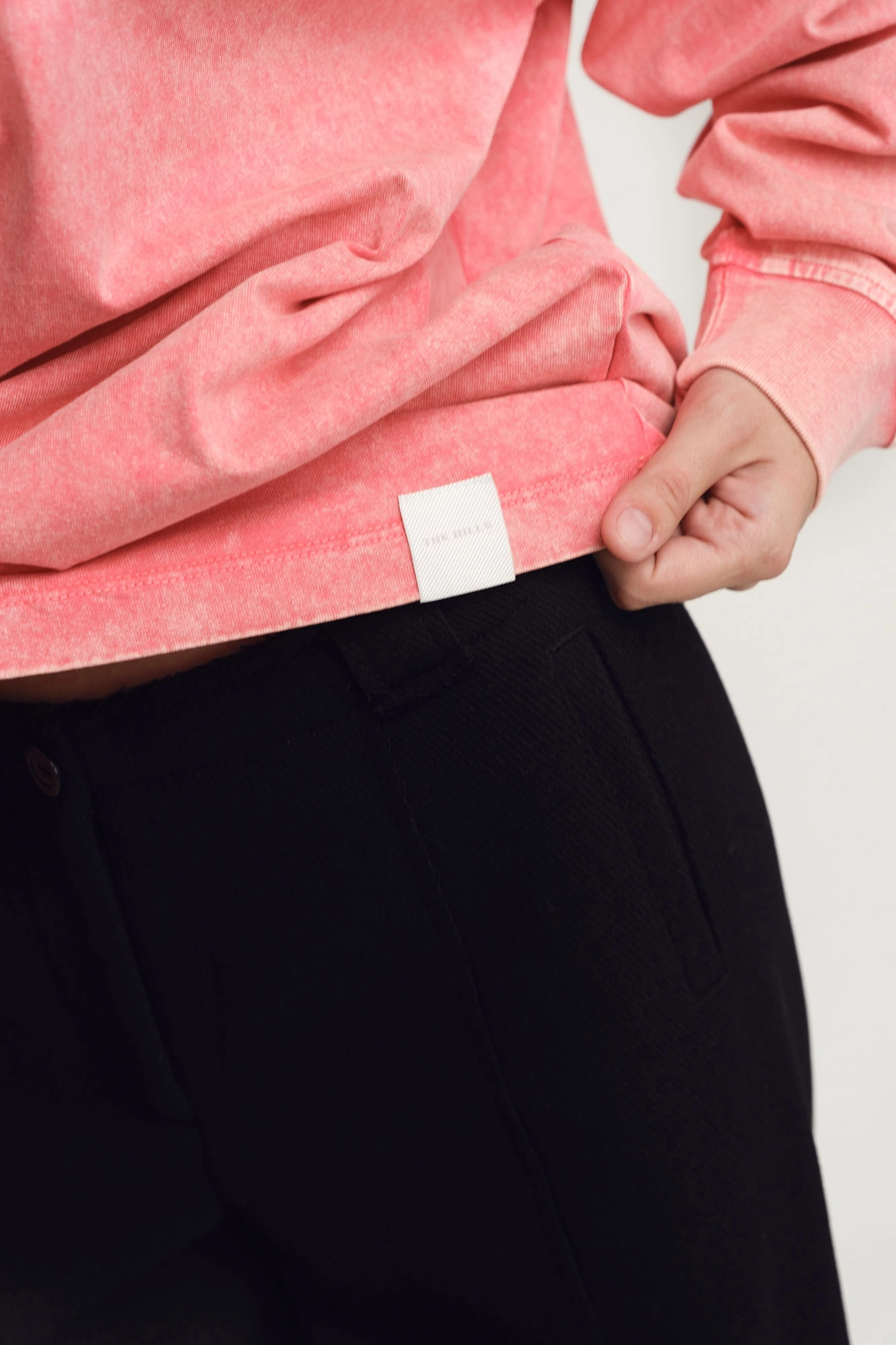 W-242-OS-22-0156 лонгслив the hills