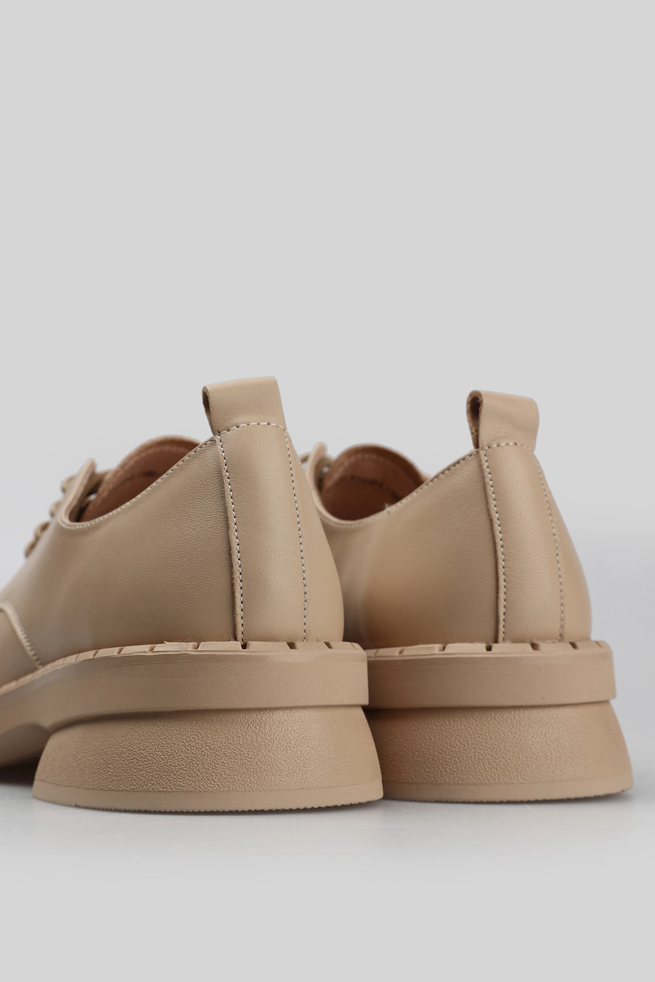 CSN37_F7232-L1186 Туфли Marc Cony Бежевый