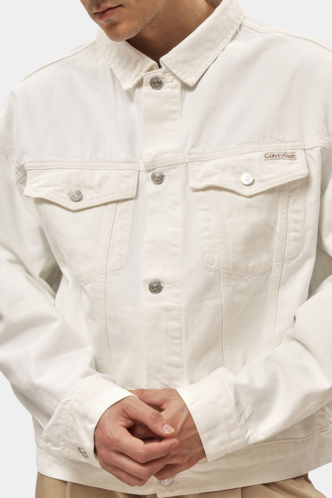 J30J327586 Куртка джинсовая Calvin Klein Jeans Молочный