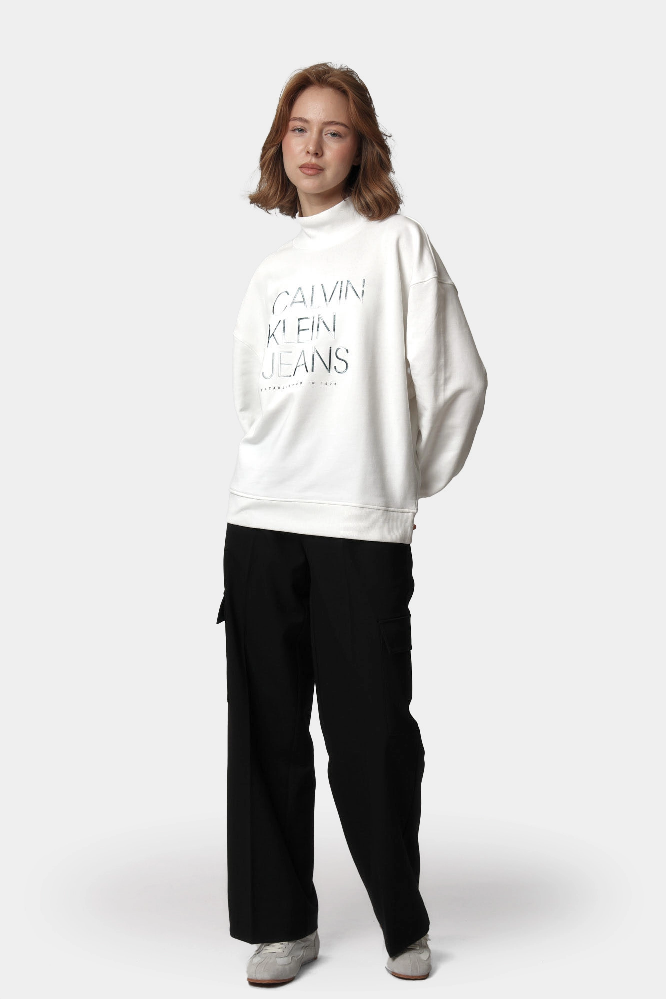 J20J225082 свитшот calvin klein jeans