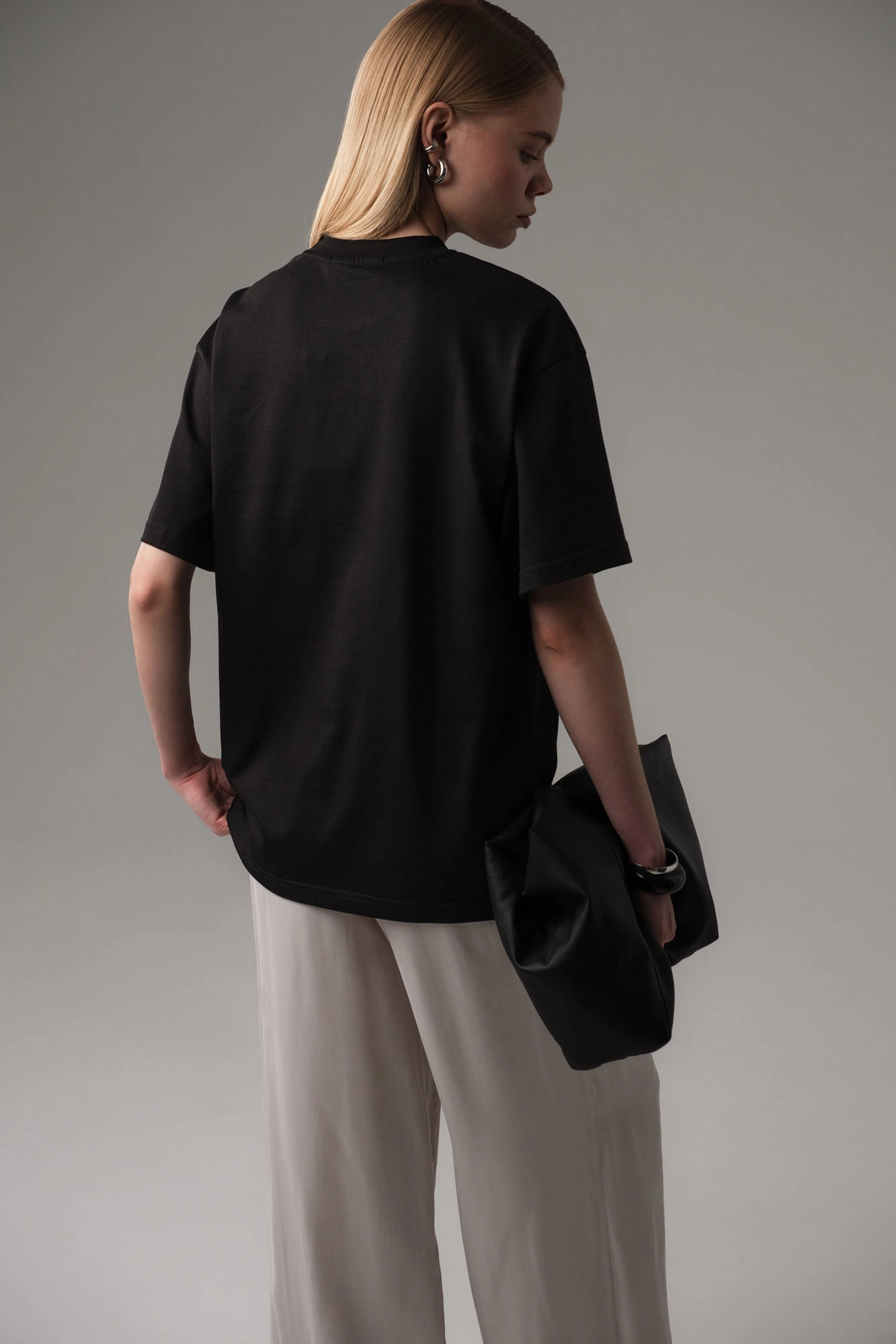 W-251-P-22-0164 футболка the hills 