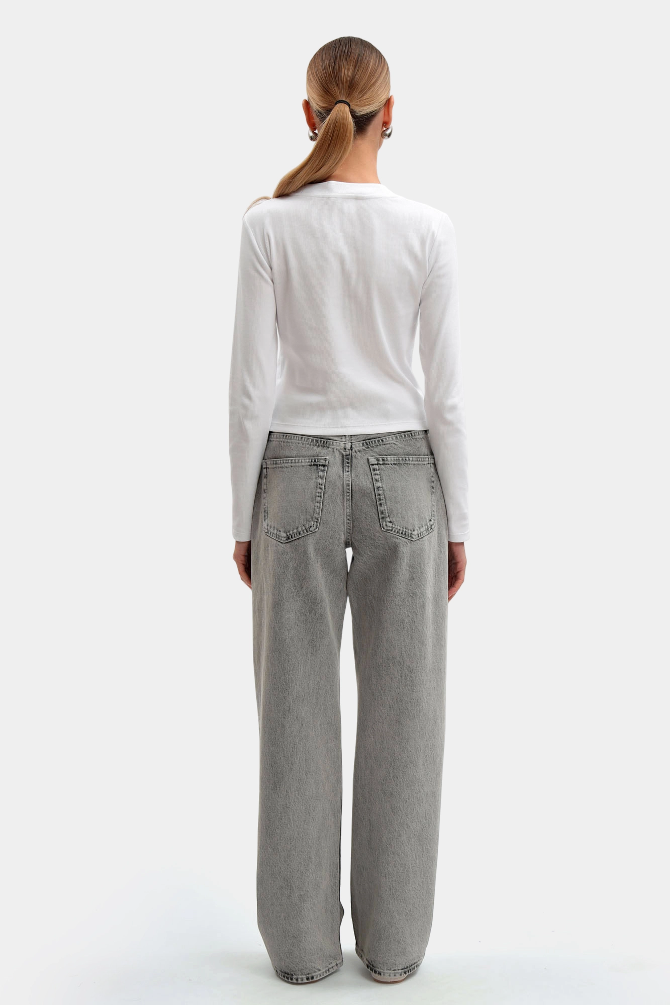 LV047A803G лонгслив calvin klein jeans 