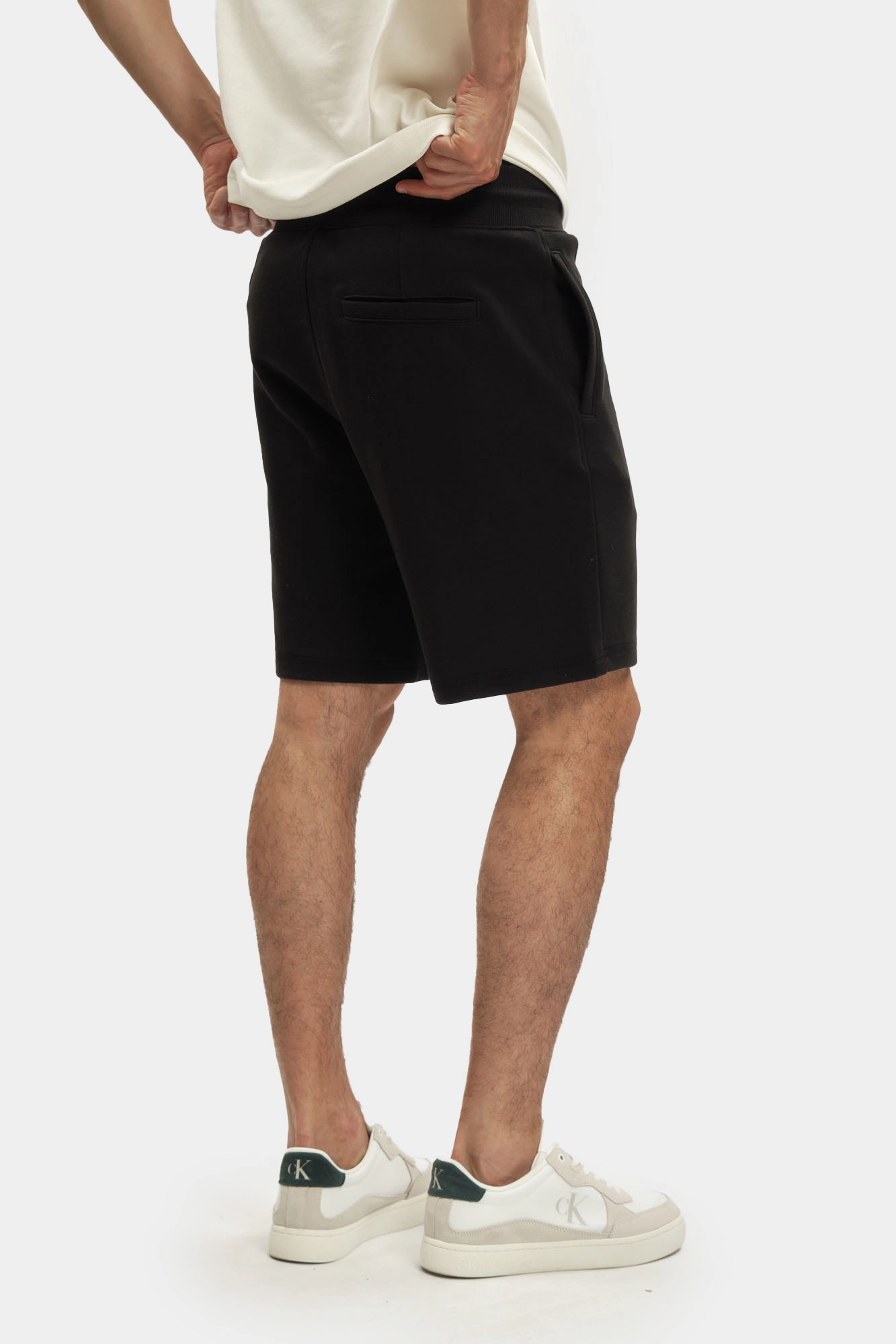 J30J327531 Шорты трикотажные Calvin Klein Jeans Черный