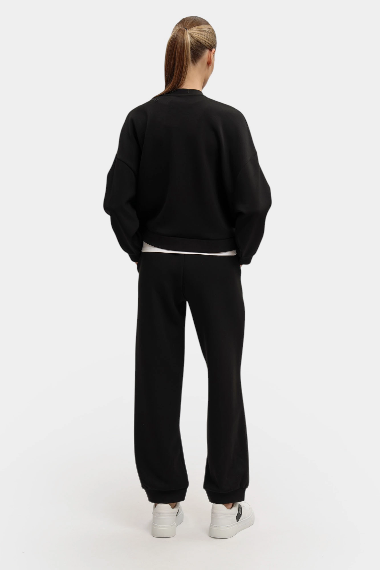 XW000740_AF16111 свитшот armani exchange 